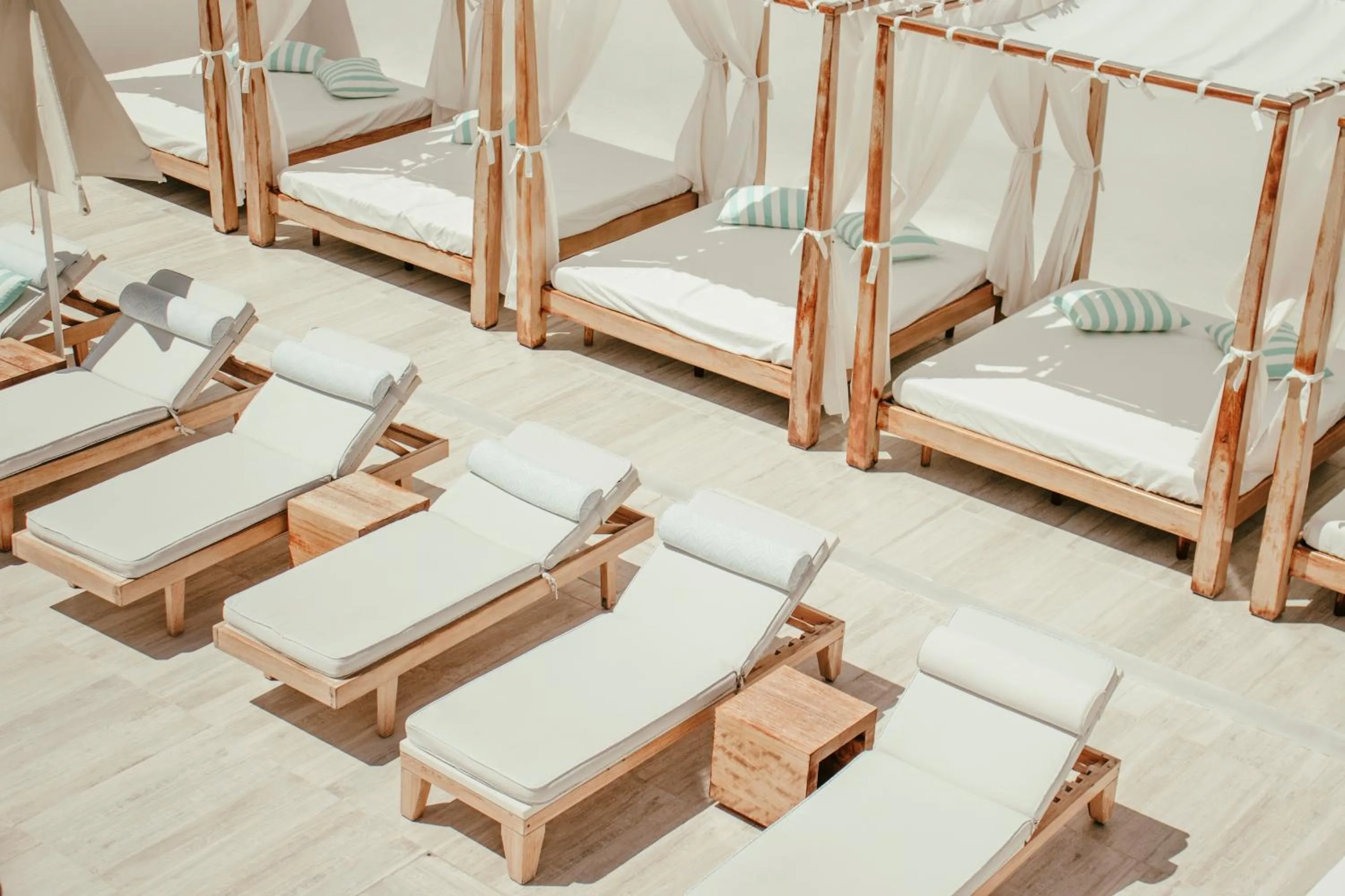 Seating area, Bed in Cavo Bianco Boutique Hotel & Spa