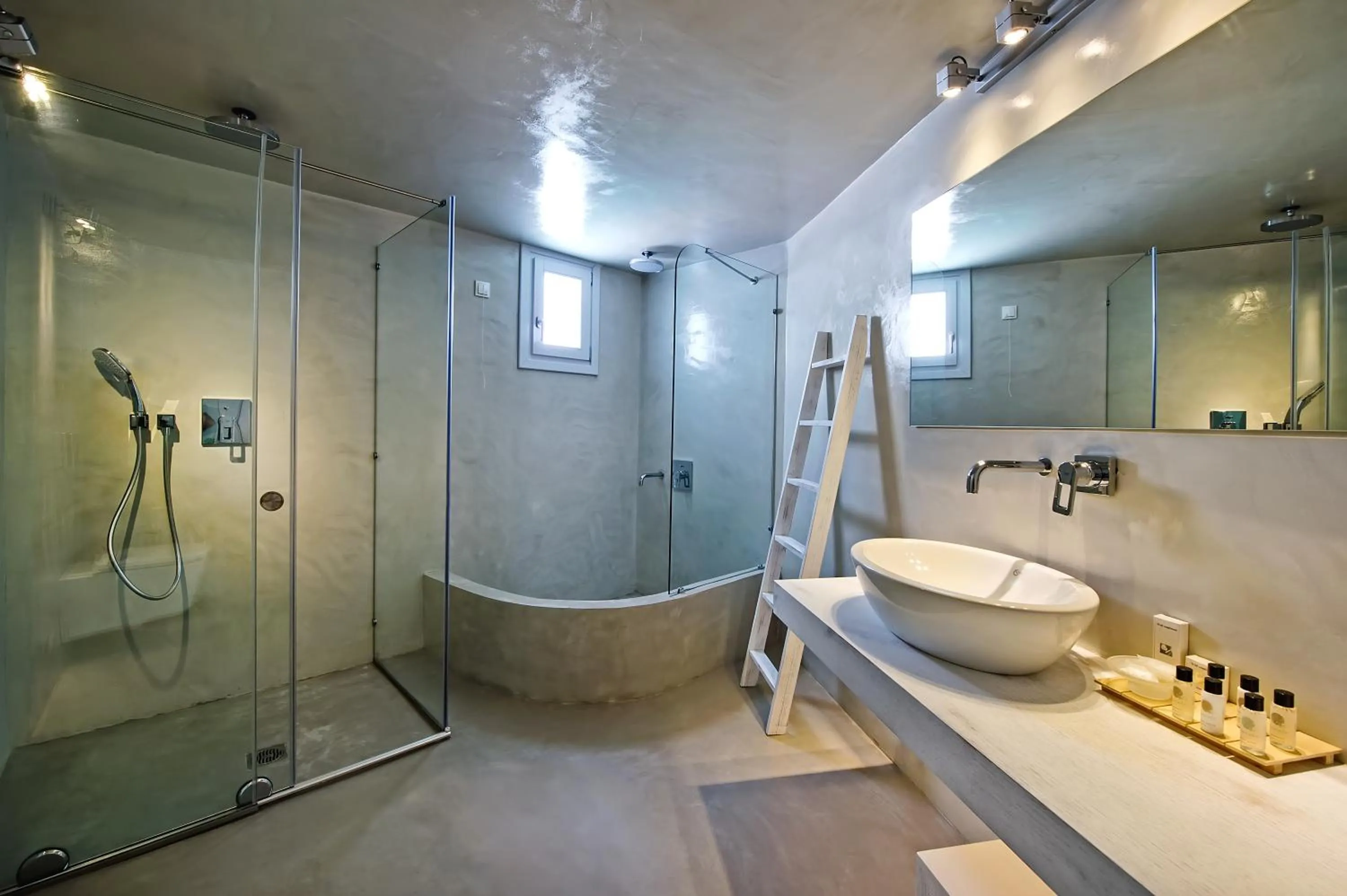 Bathroom in Cavo Bianco Boutique Hotel & Spa