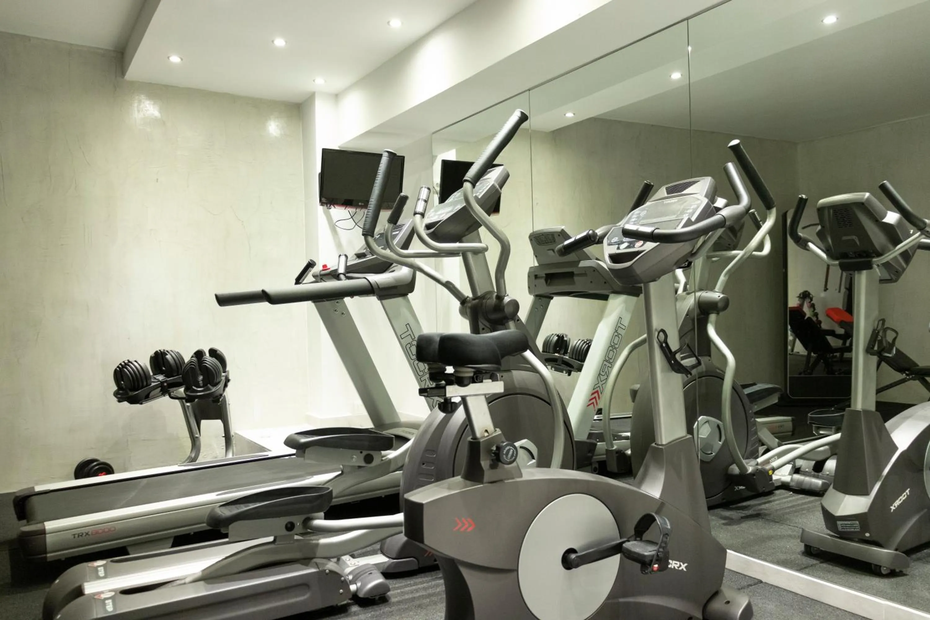 Fitness centre/facilities in Cavo Bianco Boutique Hotel & Spa