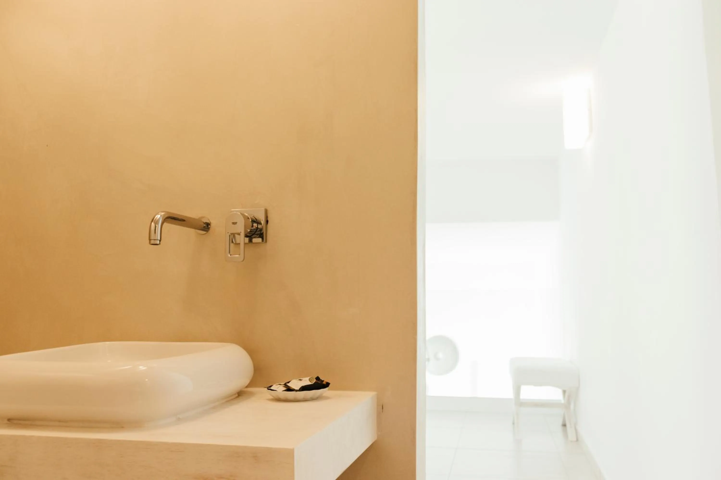 Bathroom in Cavo Bianco Boutique Hotel & Spa