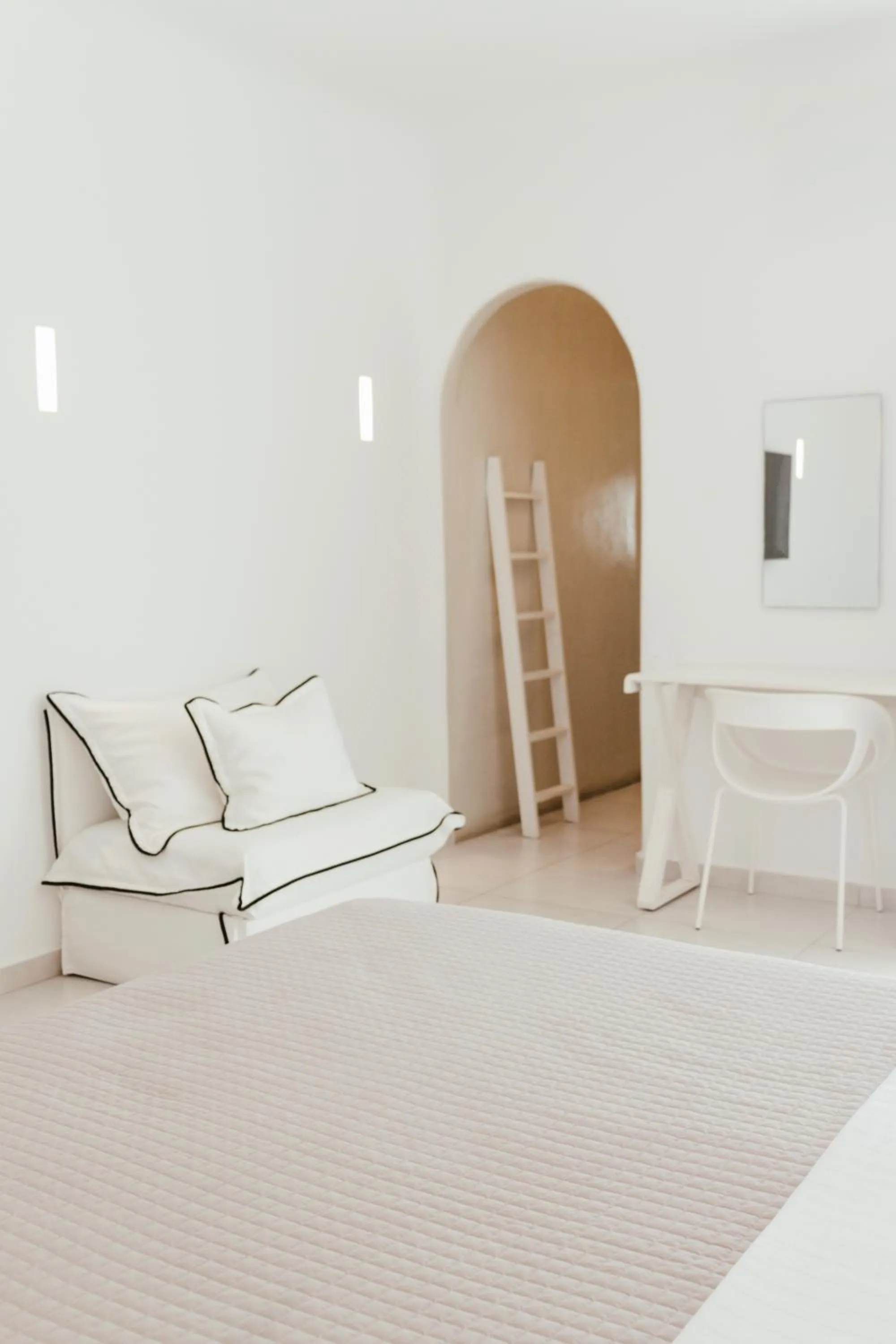 Property building, Bed in Cavo Bianco Boutique Hotel & Spa