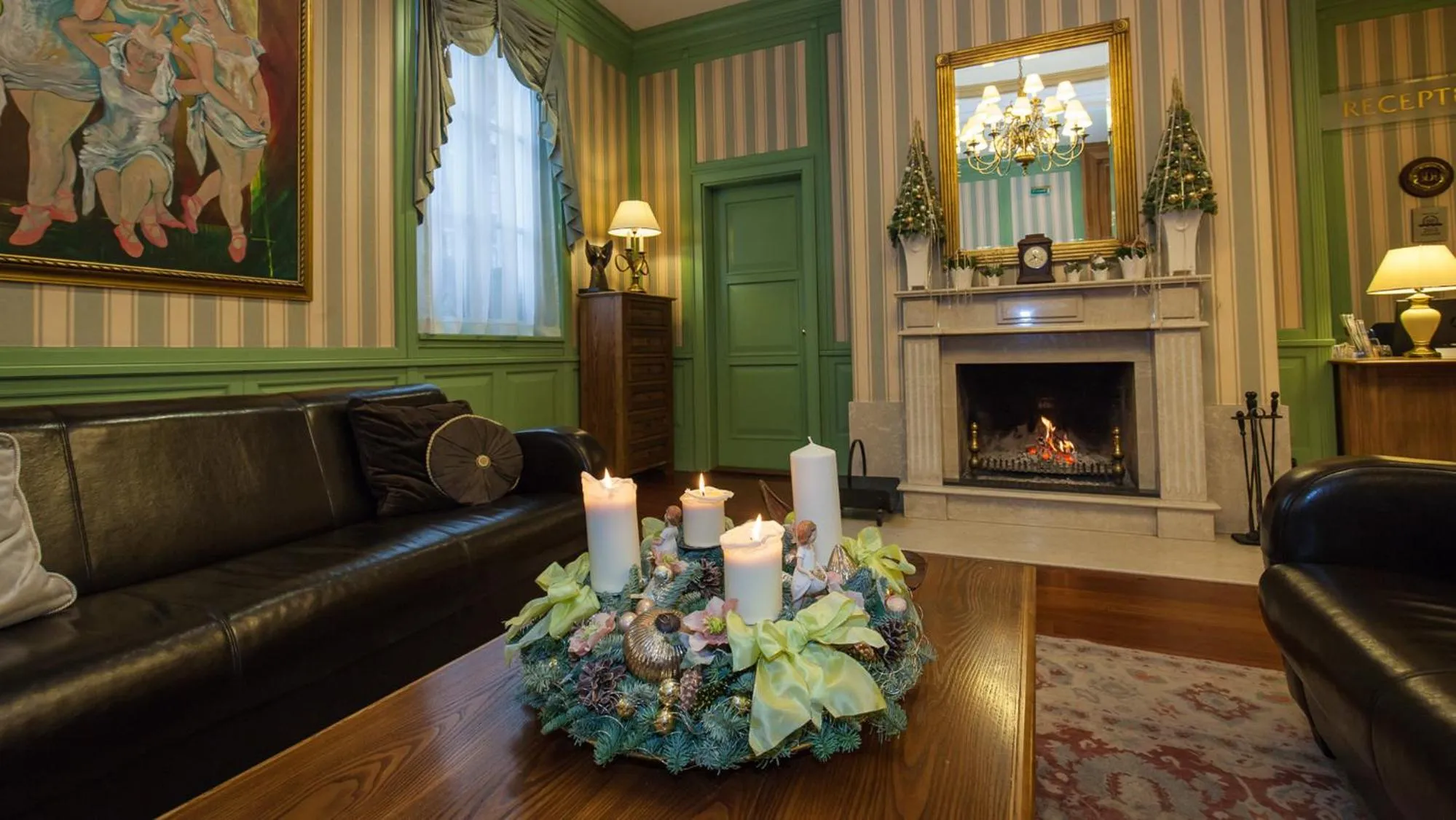 Lobby or reception in Marrol's Boutique Hotel