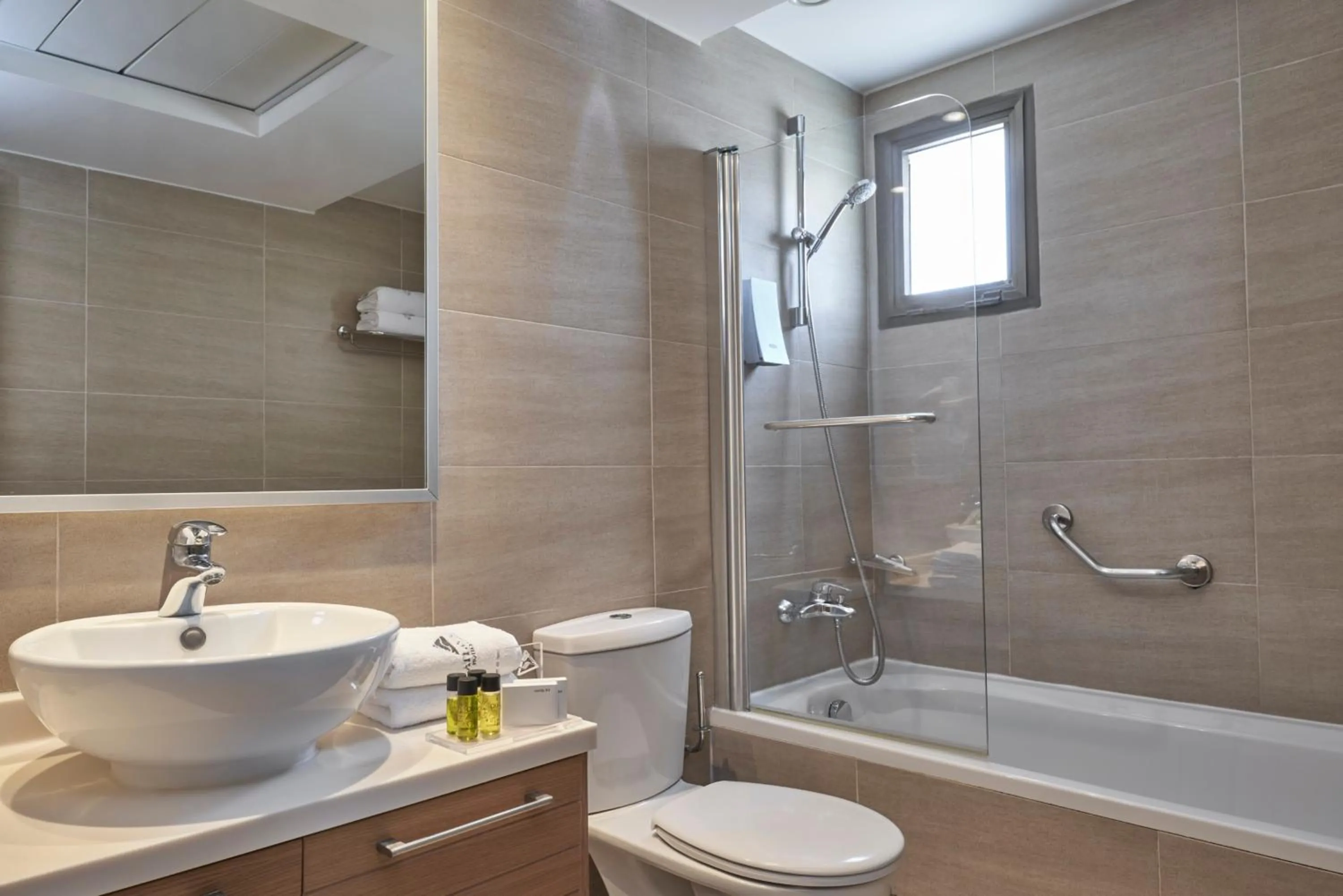 Bathroom in Atlantica Oasis Hotel