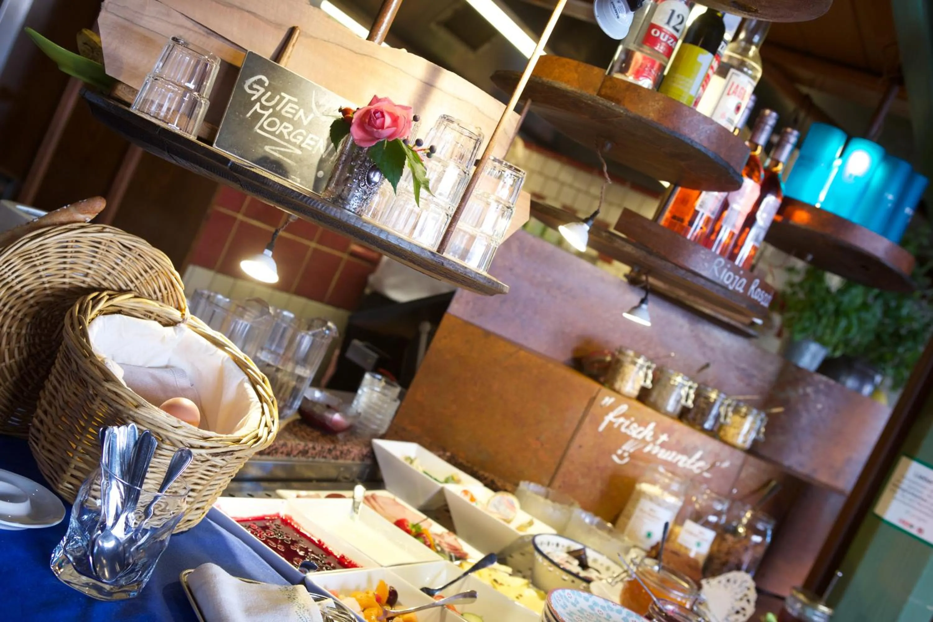 Buffet breakfast in HOTEL ZILLNERs EINKEHR ***