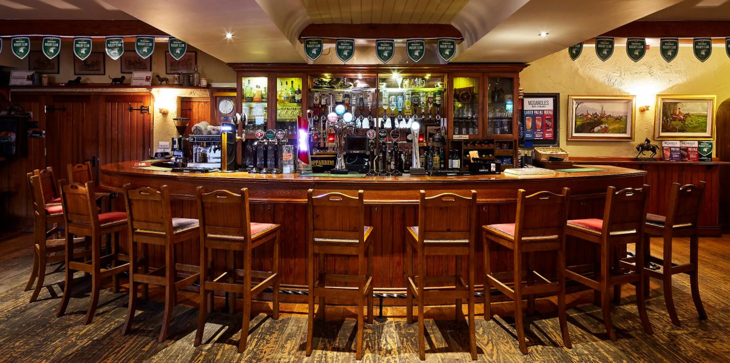 Lounge or bar in Horse & Hound