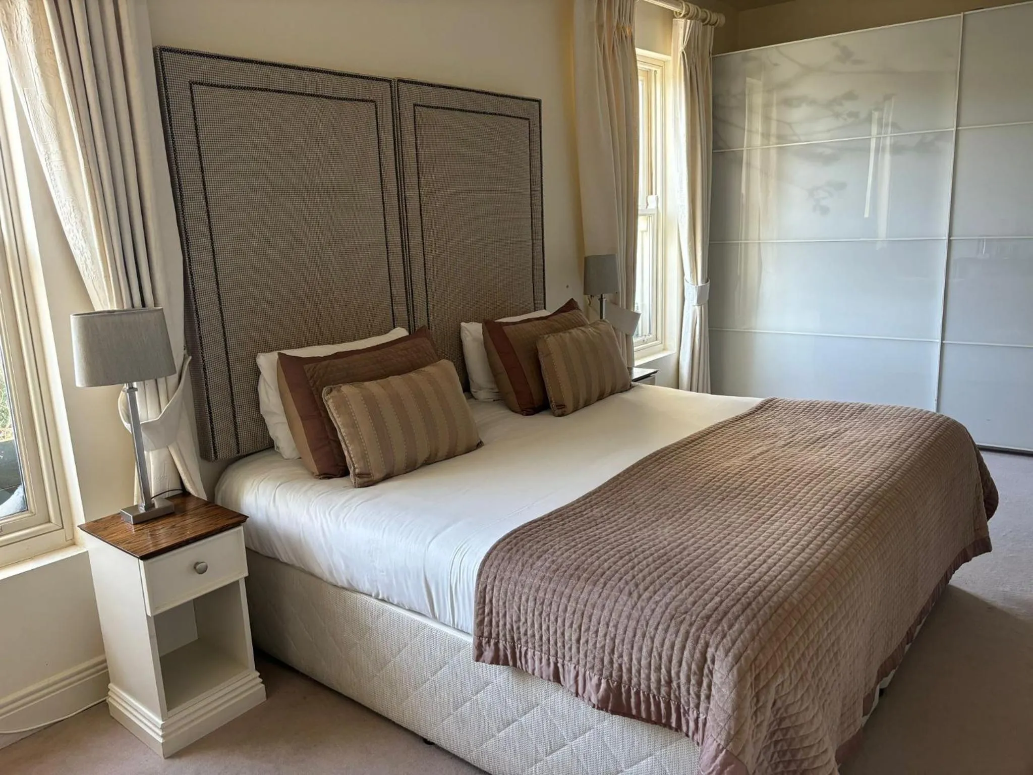 Bed in Horse & Hound