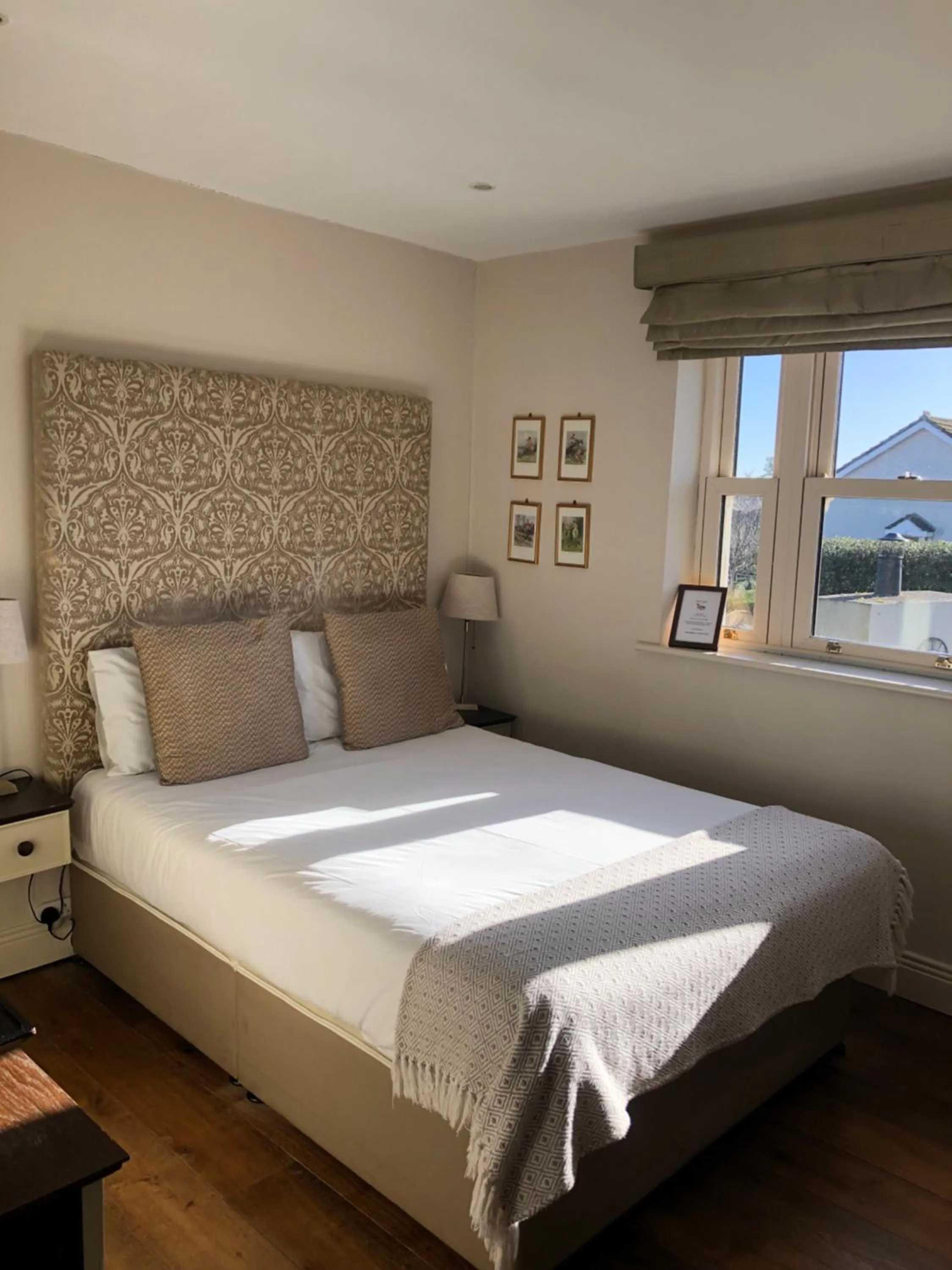 Bed in Horse & Hound