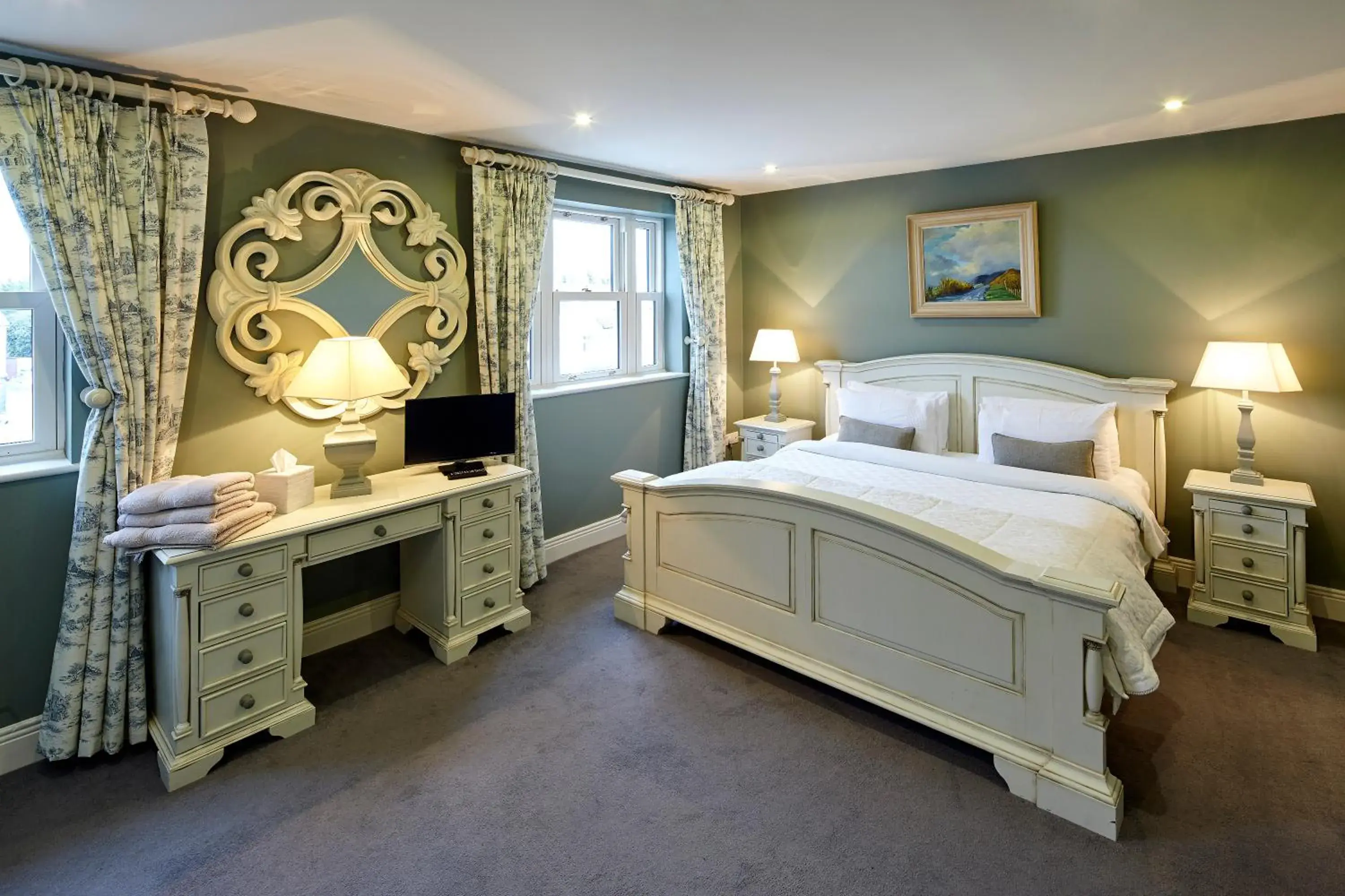 Horse & Hound Horse & Hound