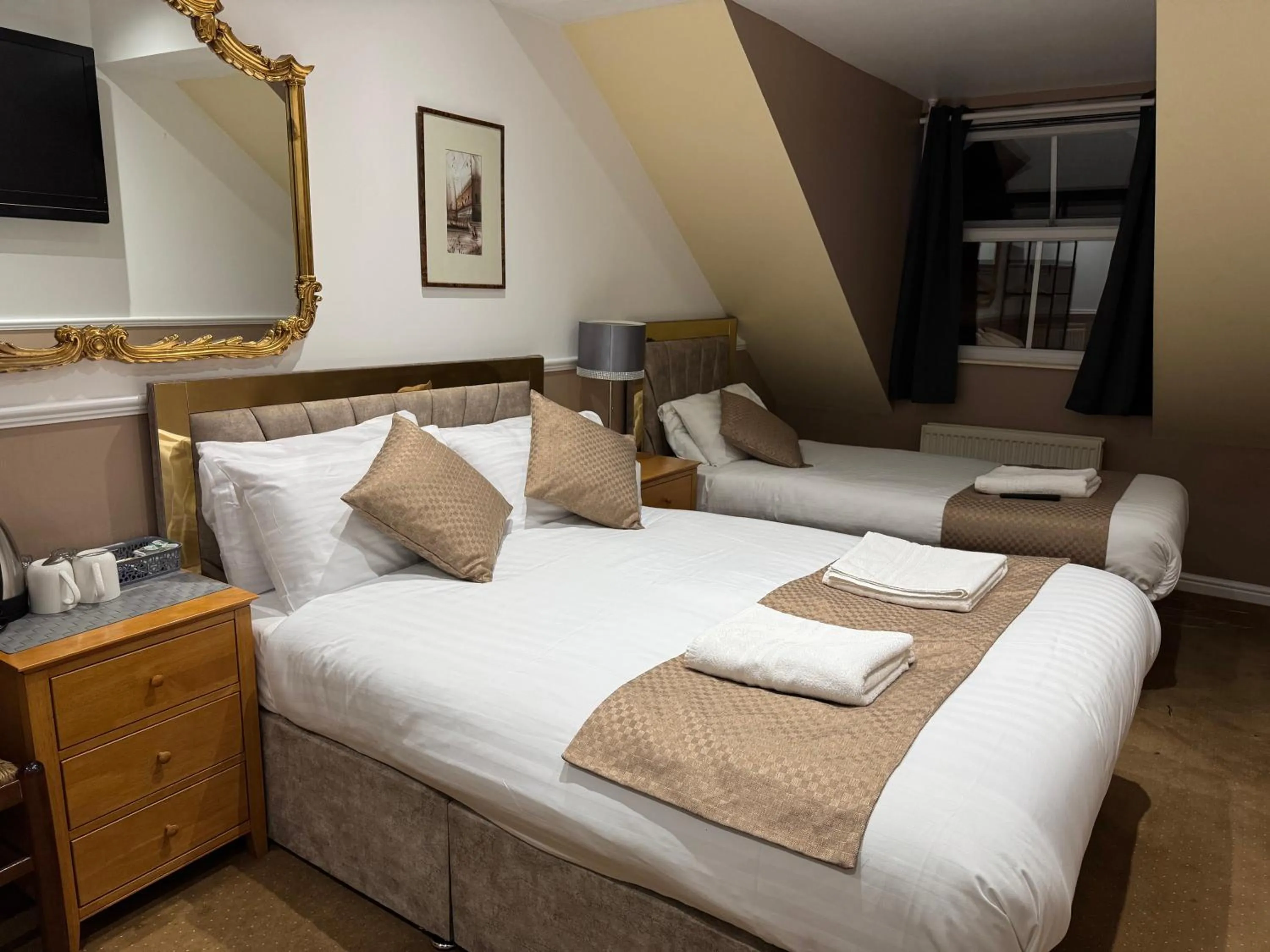 Arden Guest House B&B - NEC Birmingham - Birmingham Airport