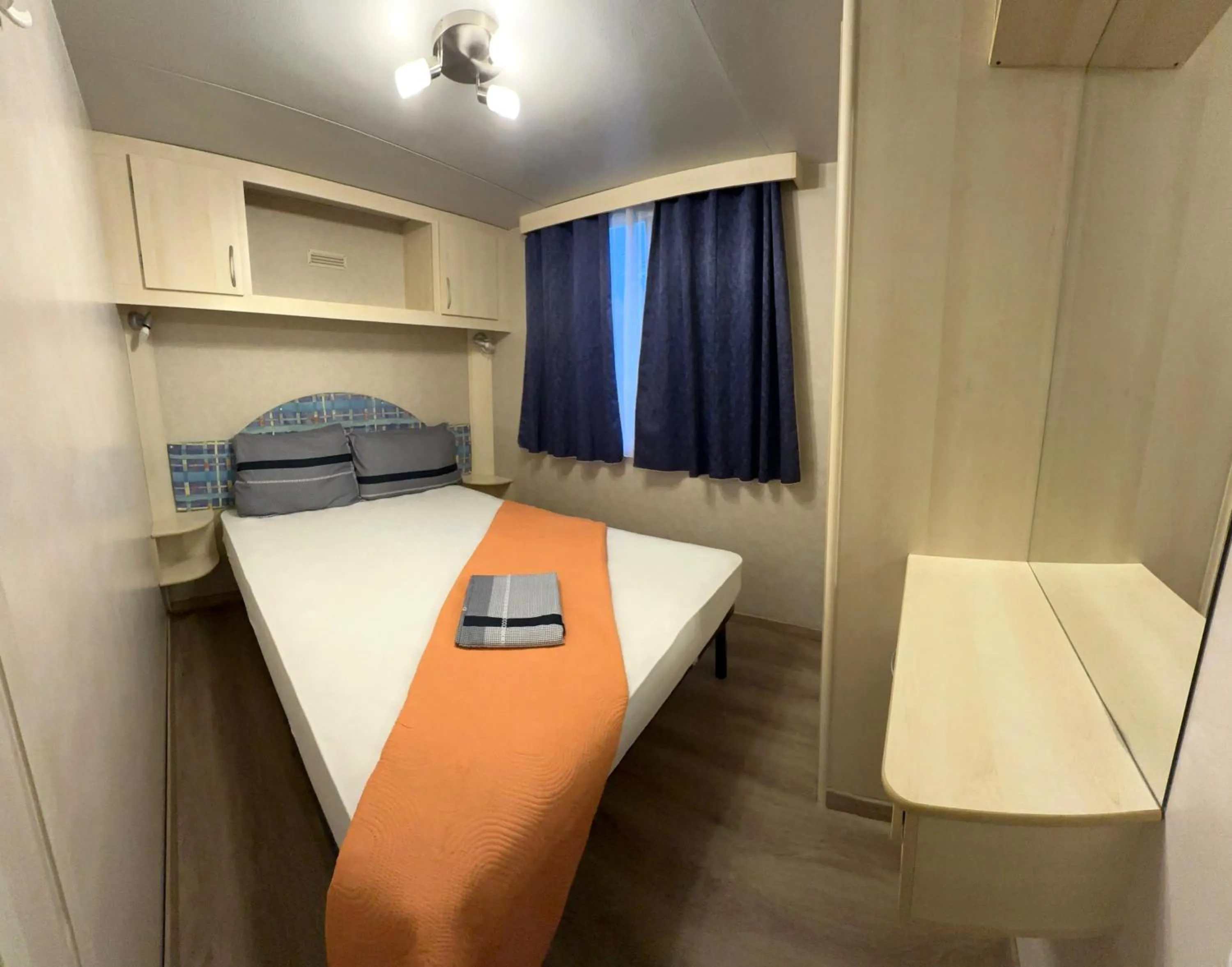 Bed in Kamp Slanik Mobile Homes