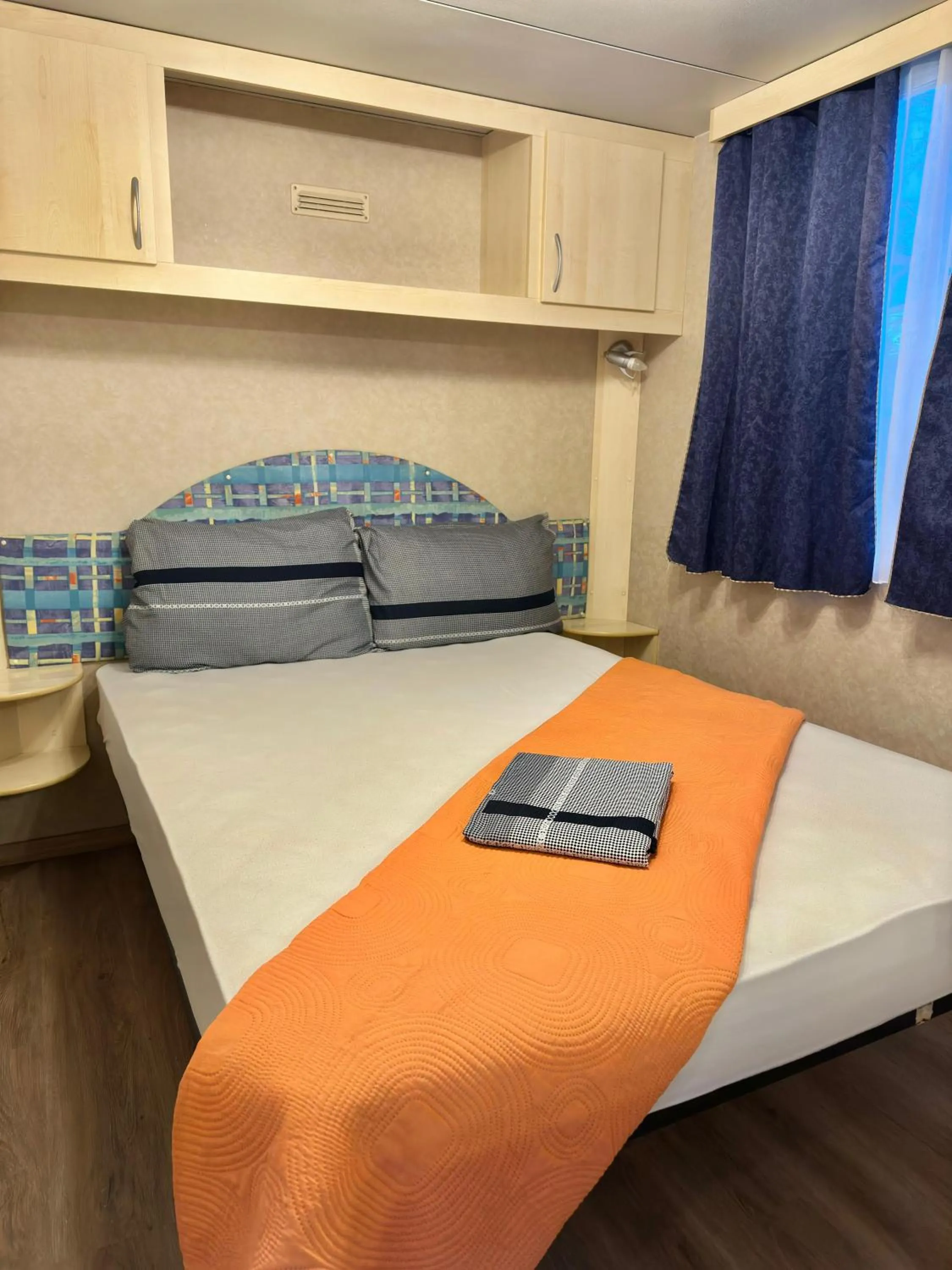 Bed in Kamp Slanik Mobile Homes