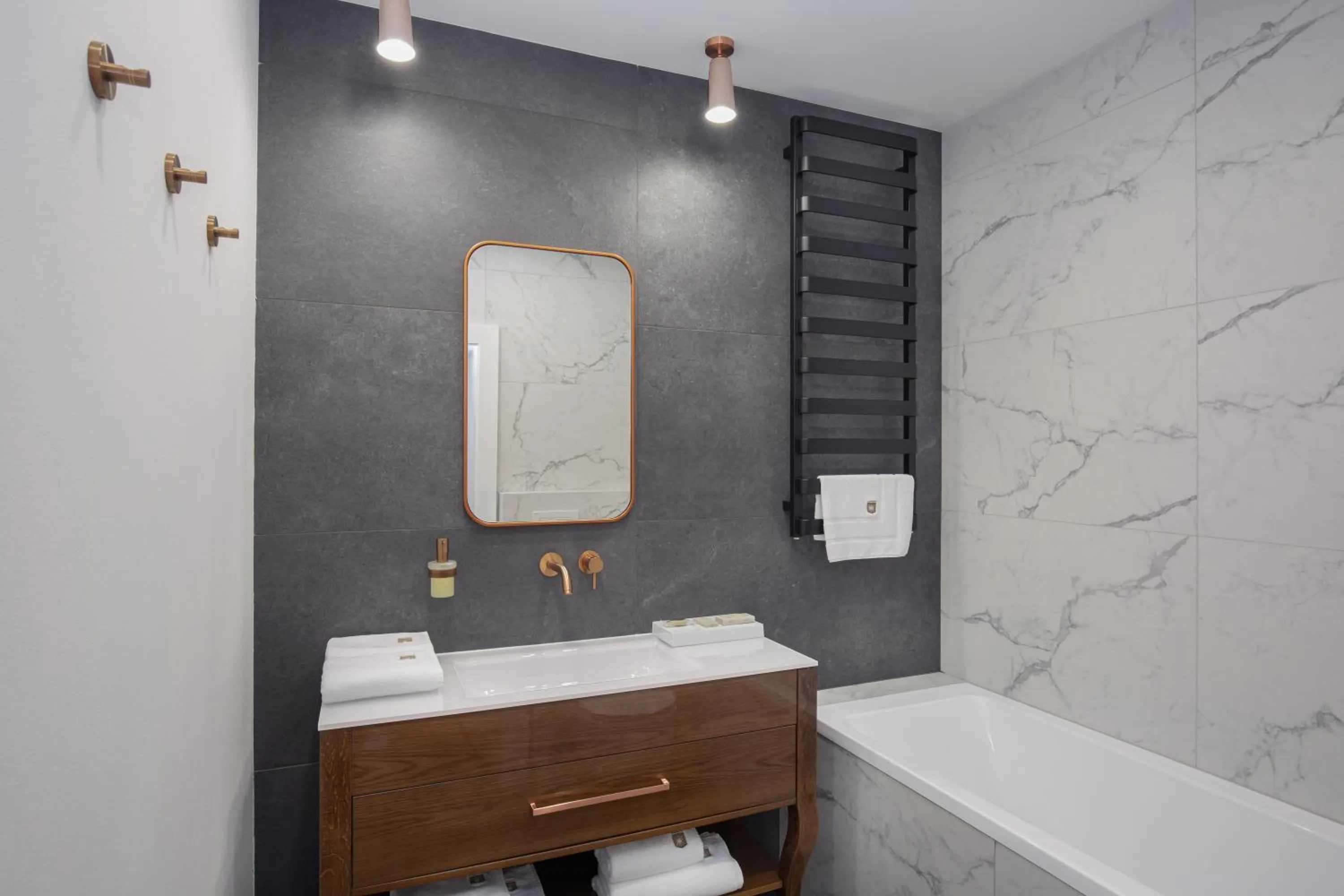 Bathroom in APLEND Villa Dr Szontagh Est 1876