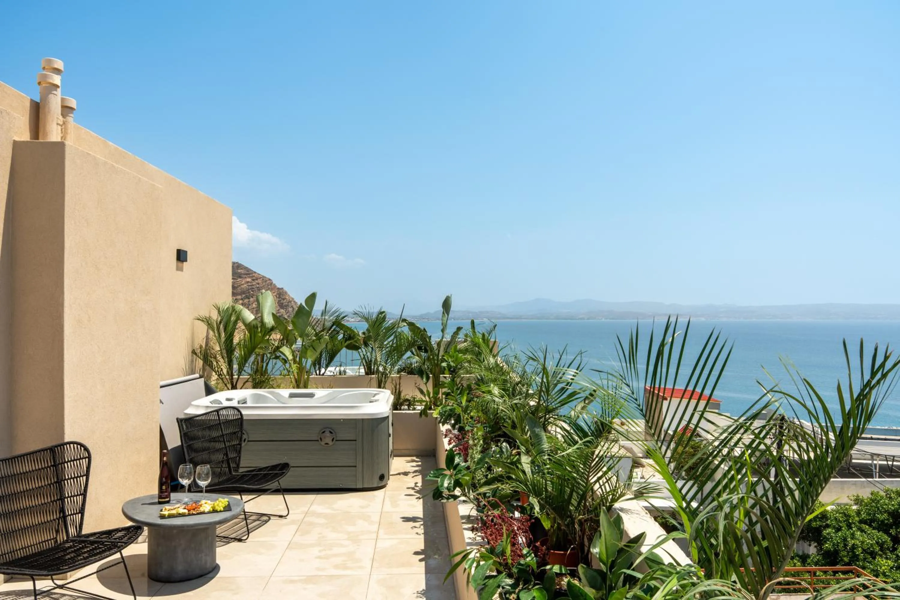 Day in Astoria Hotel