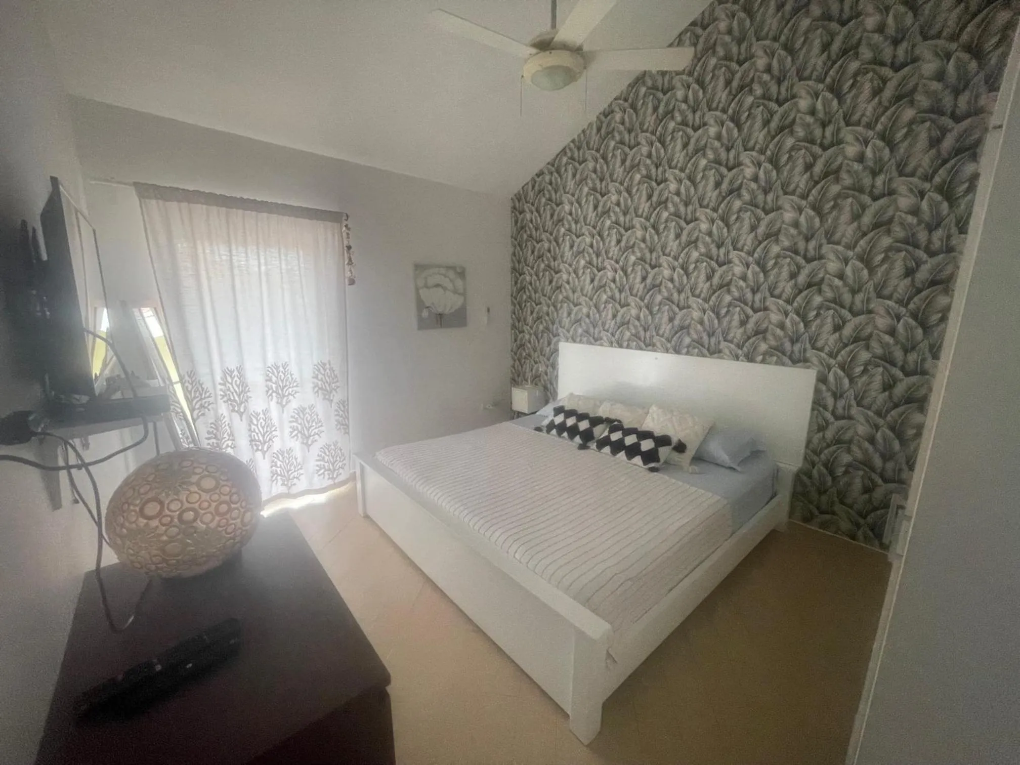 Photo of the whole room, Bed in B&B Villa Luna