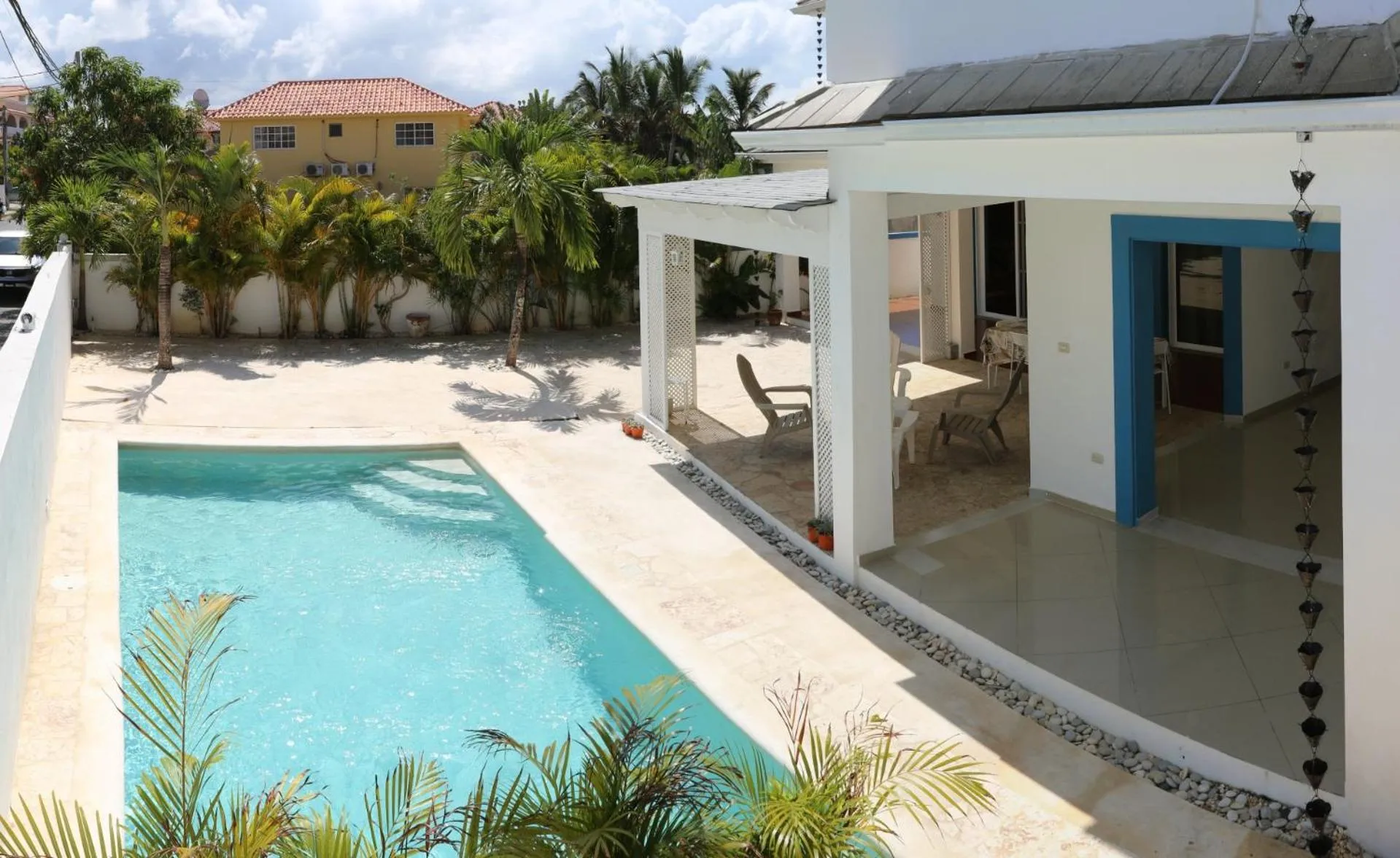 Garden view in B&B Villa Luna