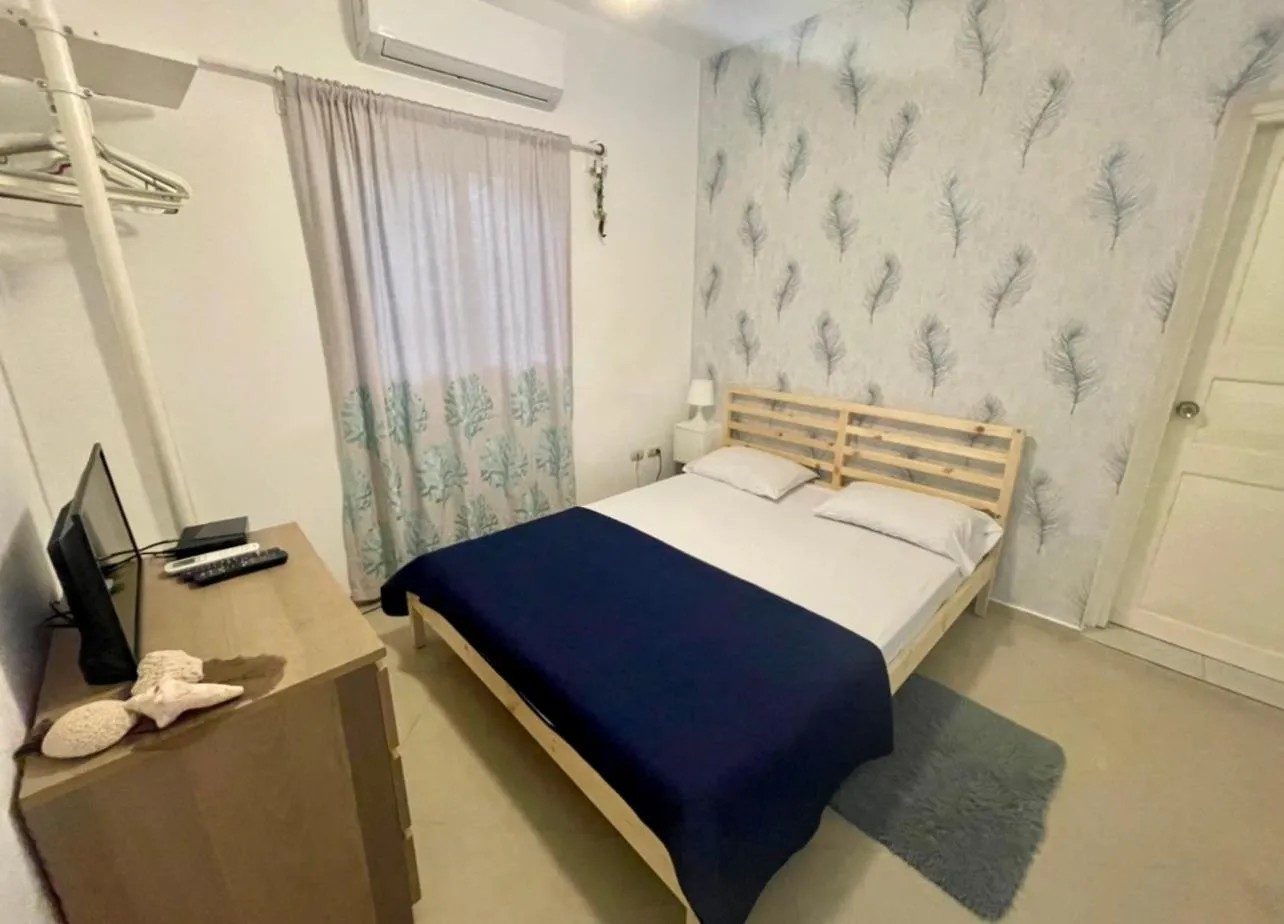 Bedroom, Bed in B&B Villa Luna