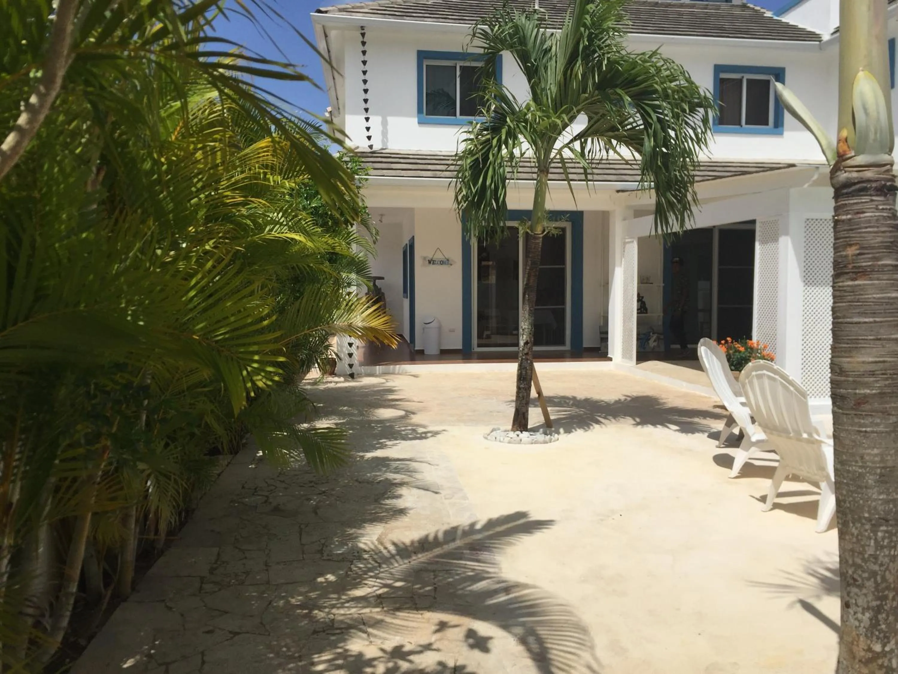 Patio in B&B Villa Luna