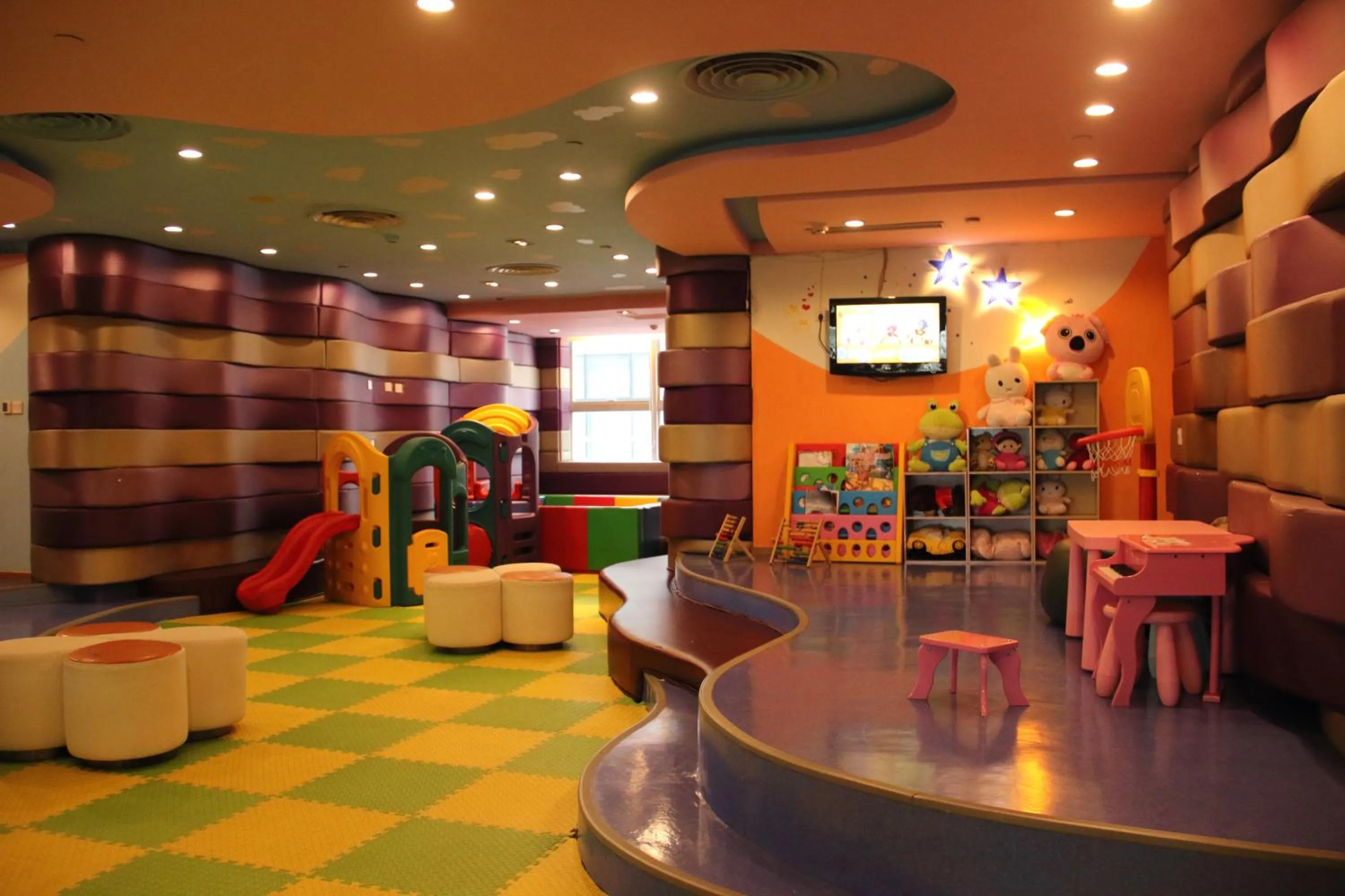 Kids's club in Somerset Riverview Chengdu-Near Tianfu Square