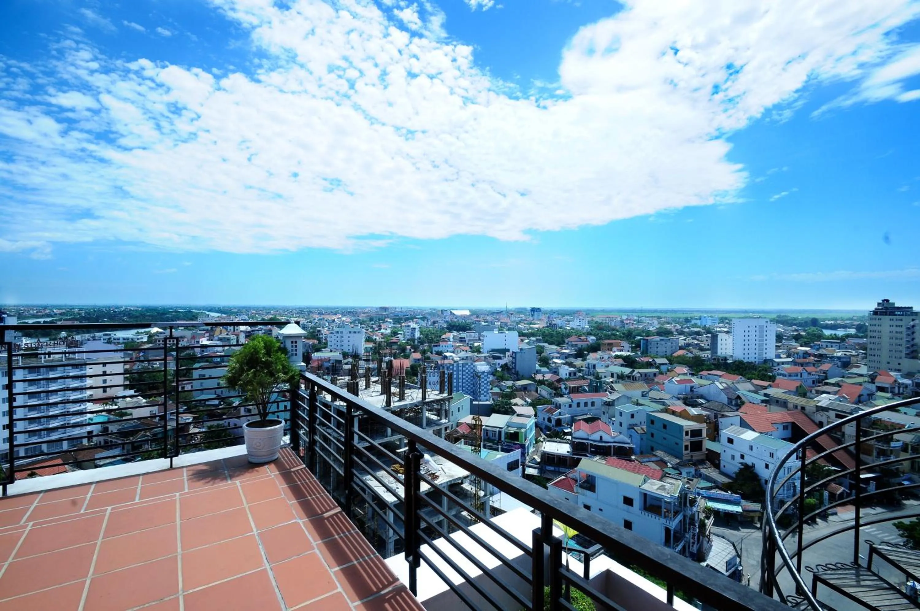 City view in Romance Hotel