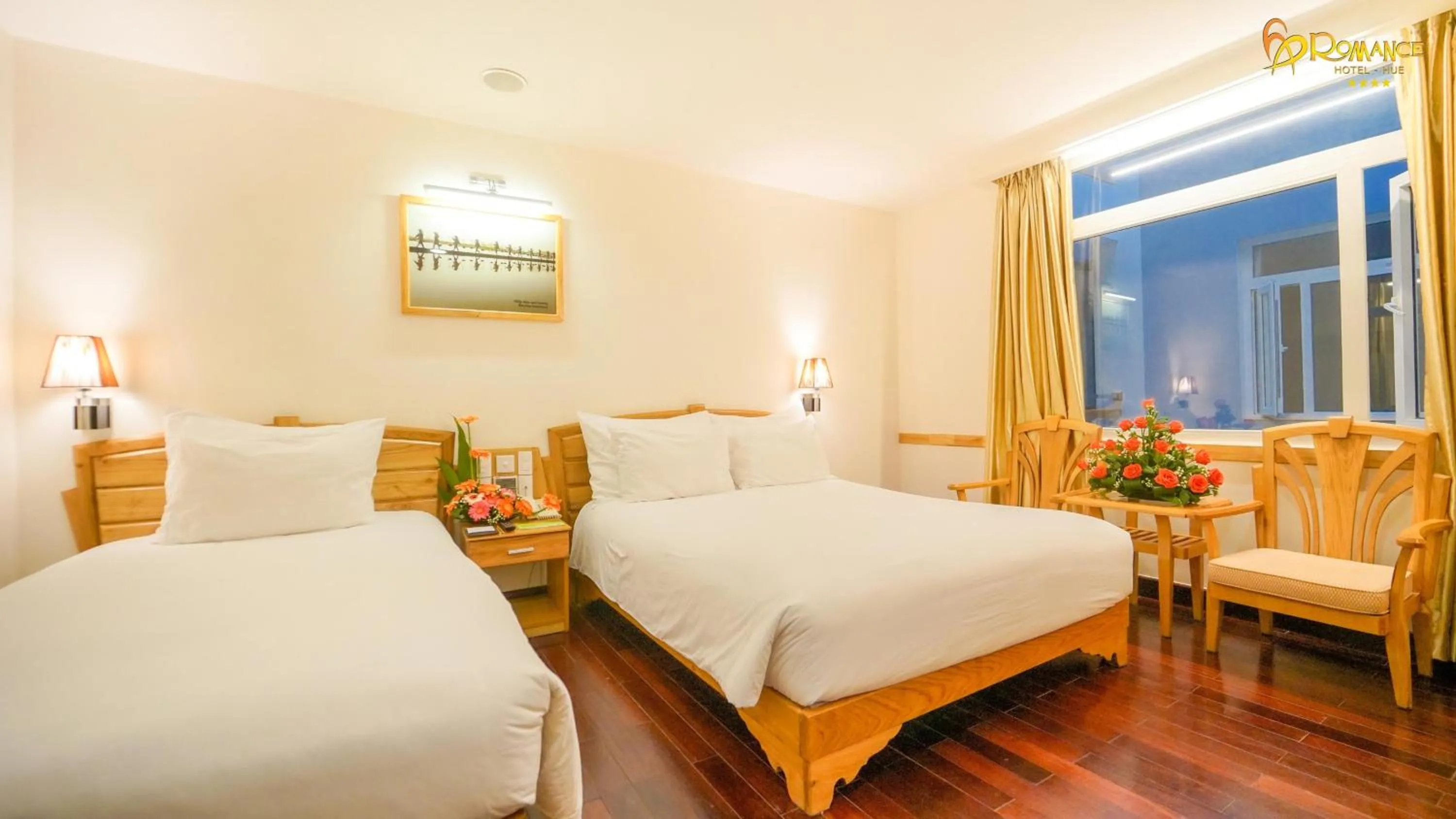 Bedroom, Bed in Romance Hotel