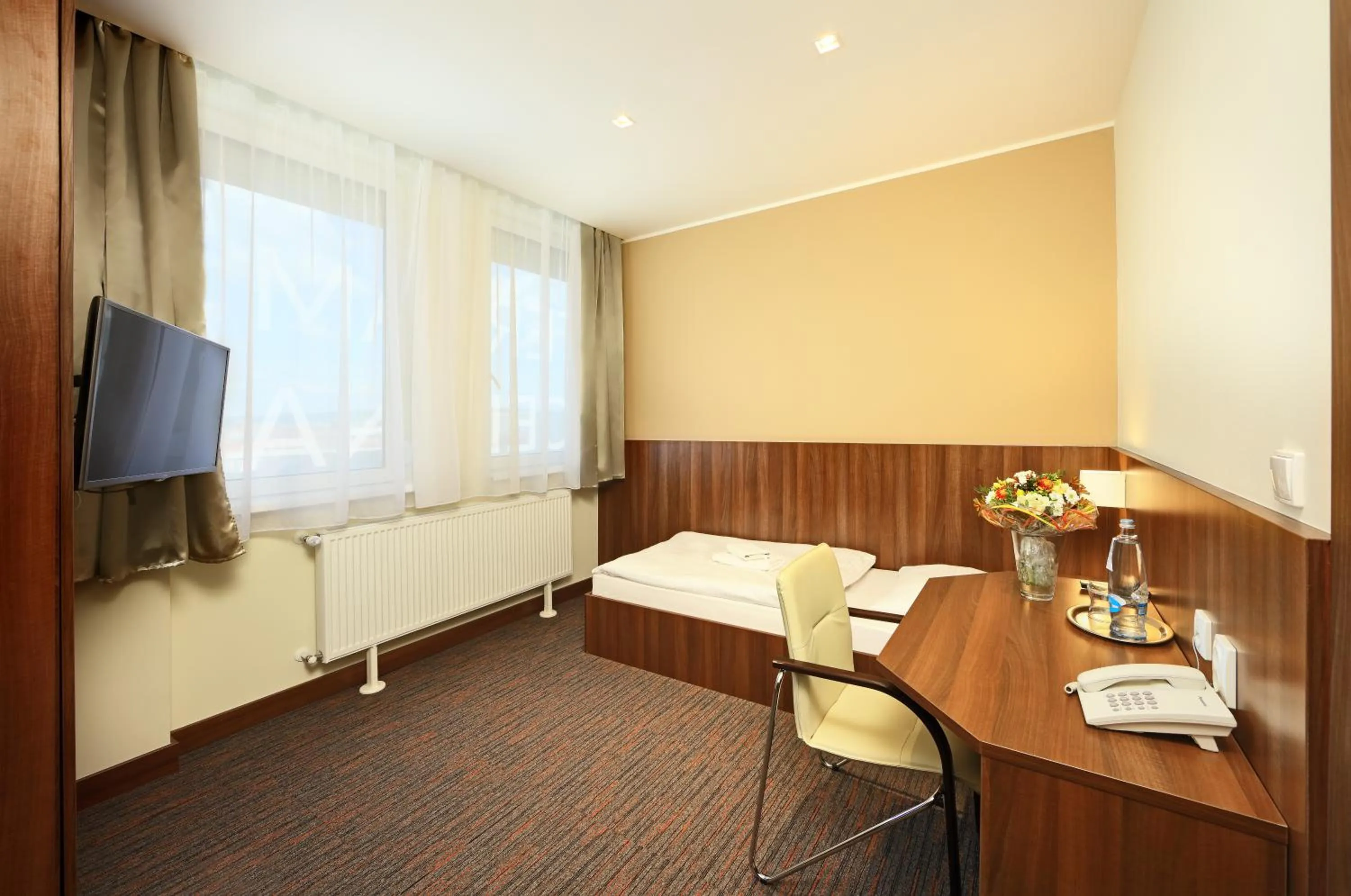 Bedroom, Bed in Congress Hotel Centrum