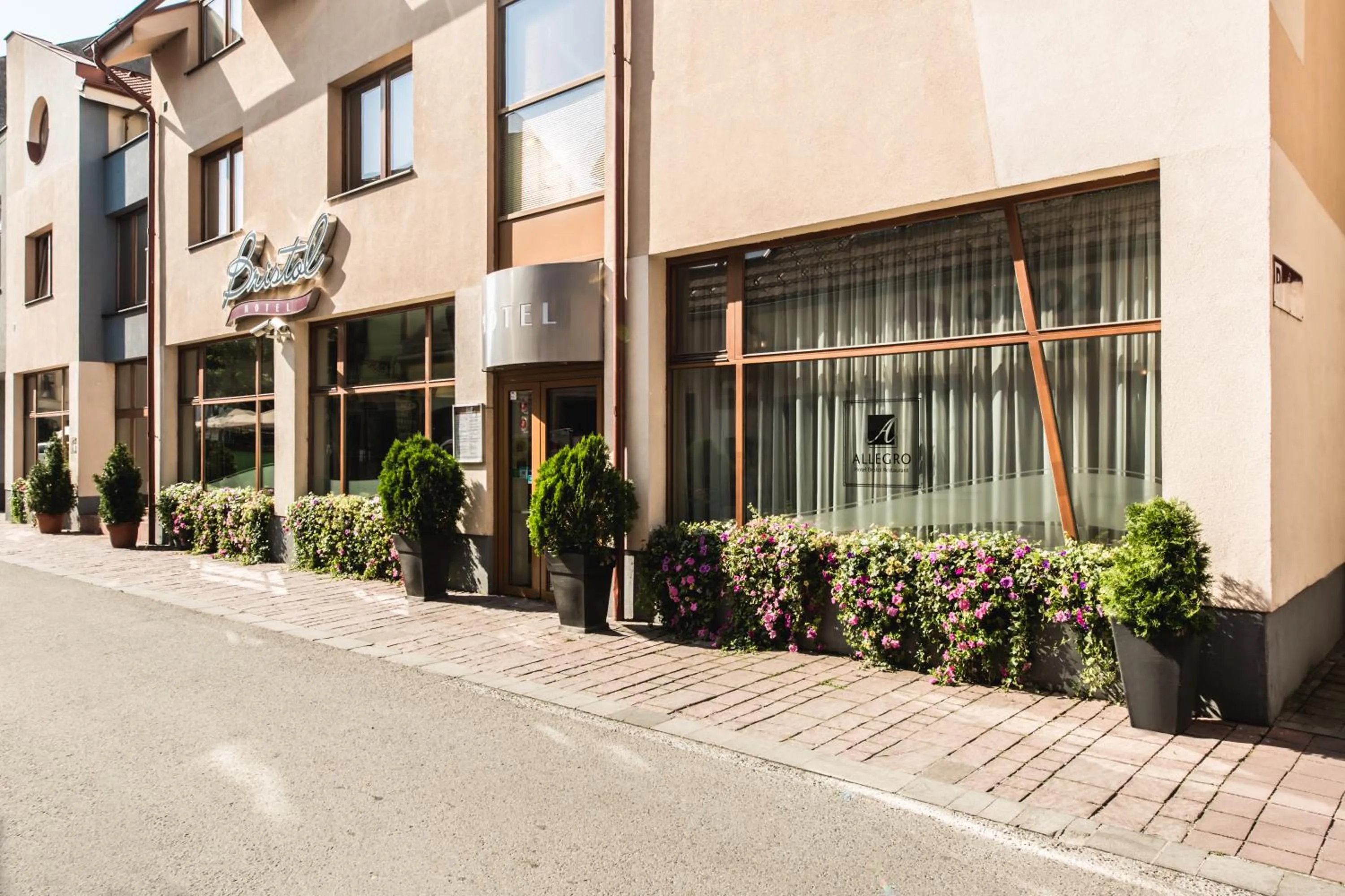 Facade/entrance in Boutique Hotel Bristol