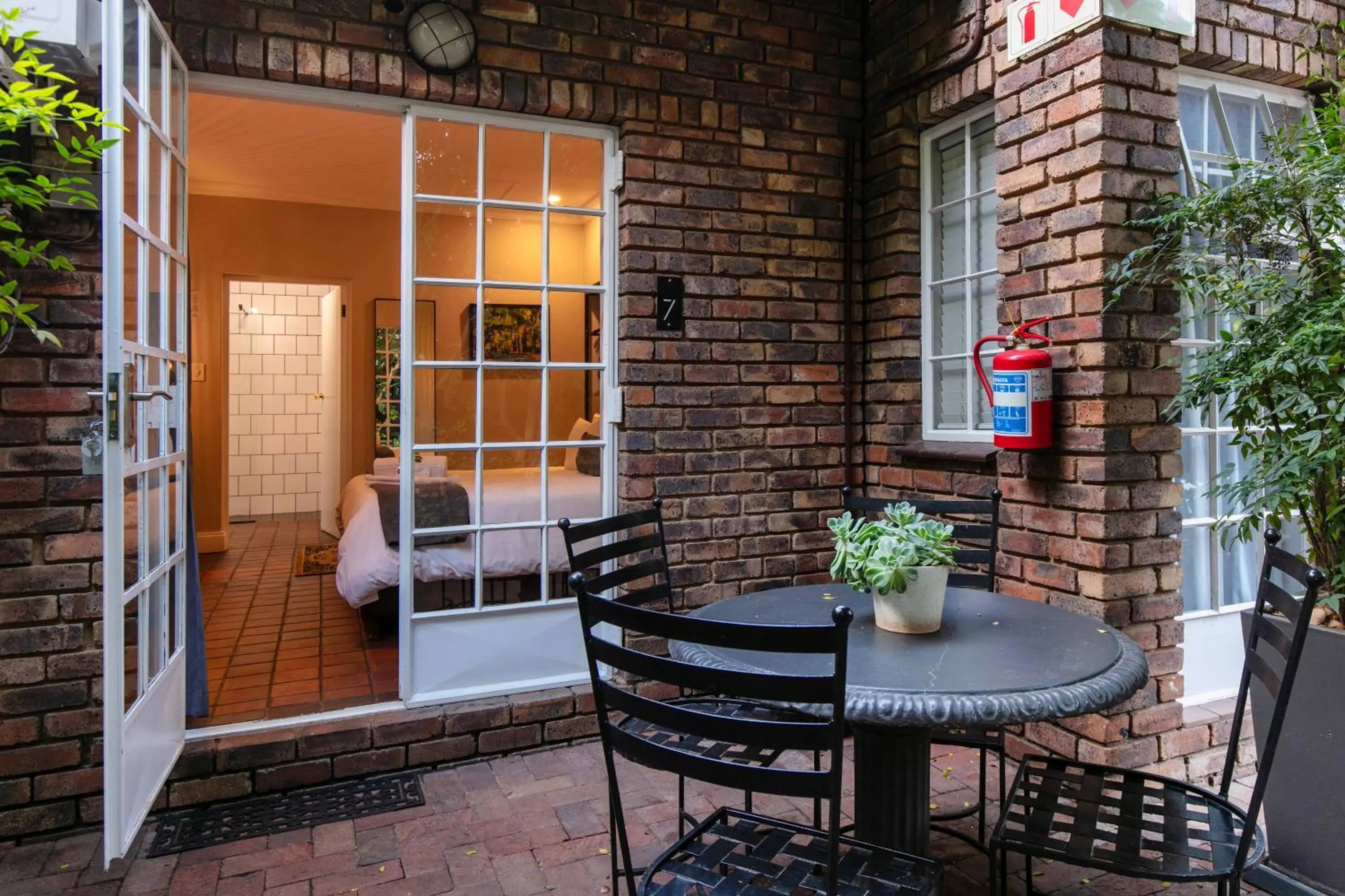 Murray Street 137 Guesthouse