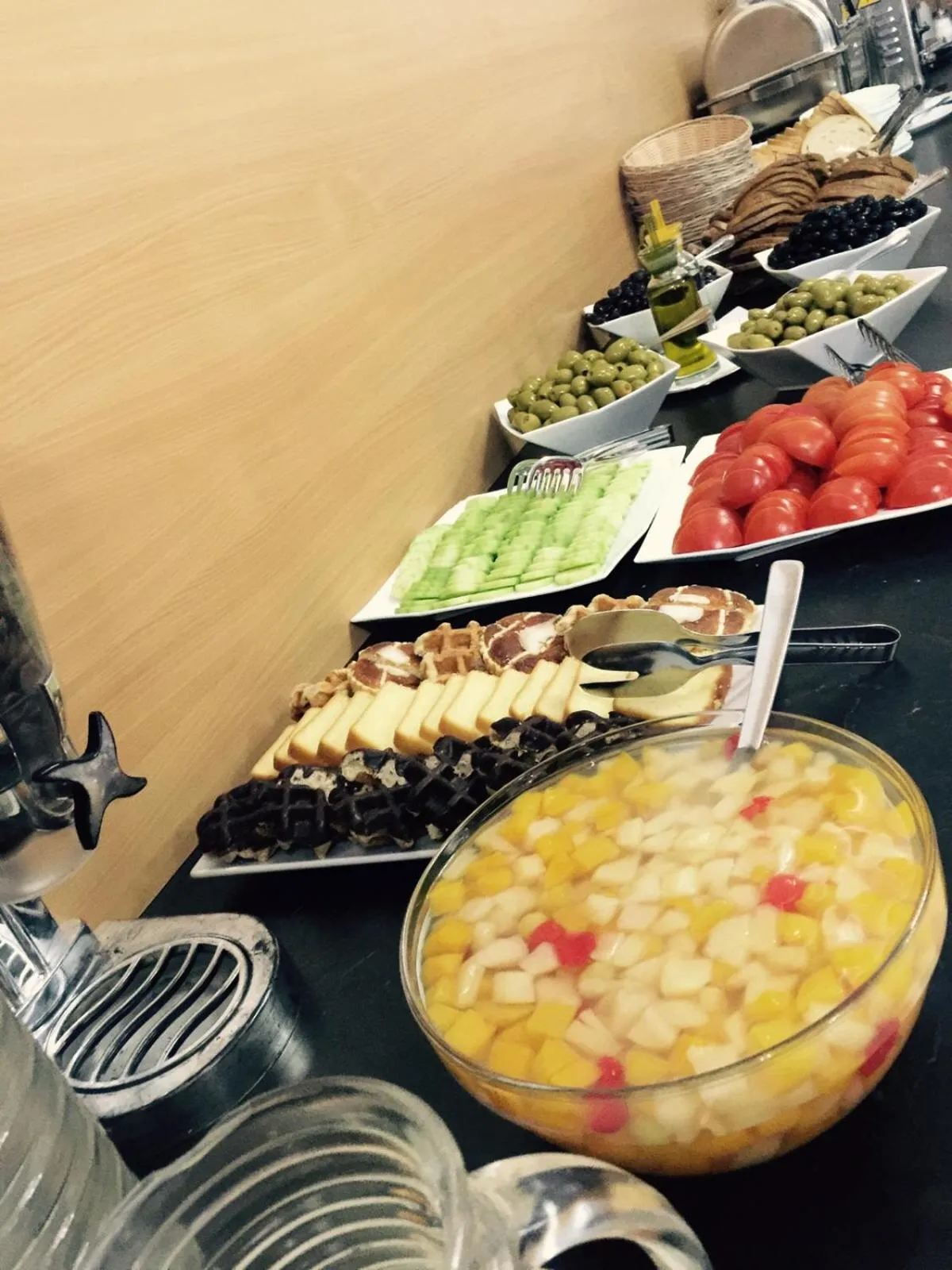 Food in Hotel Prestige