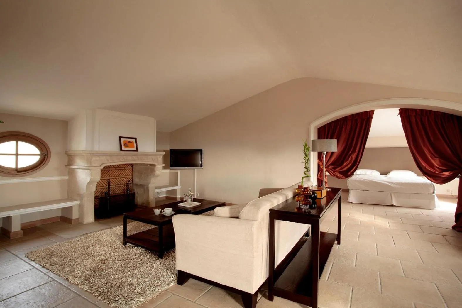 Photo of the whole room, Bed in Hôtel & Restaurant Alain Llorca