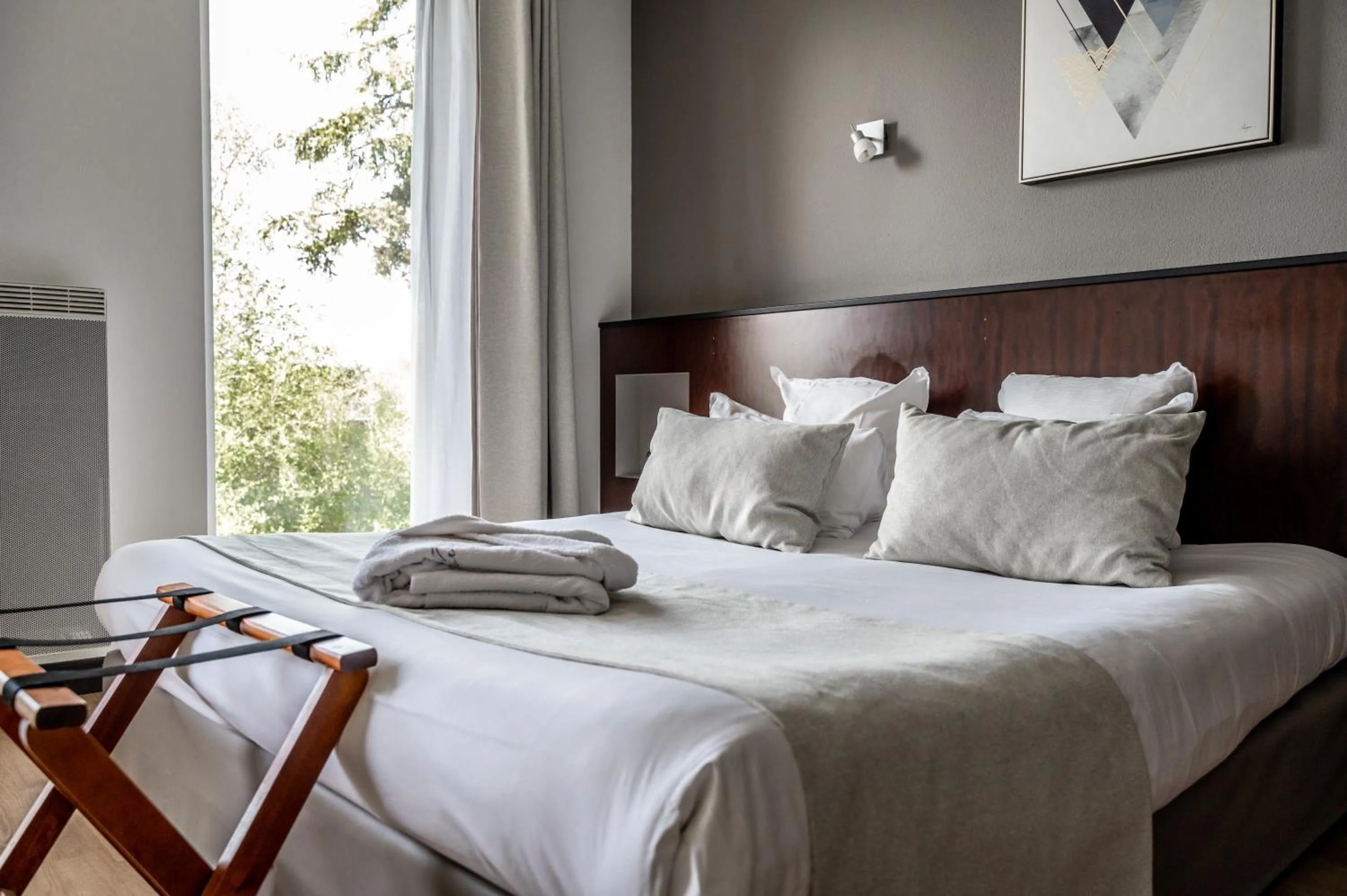 Bed in Domaine de Cicé-Blossac, Resort Spa & Golf