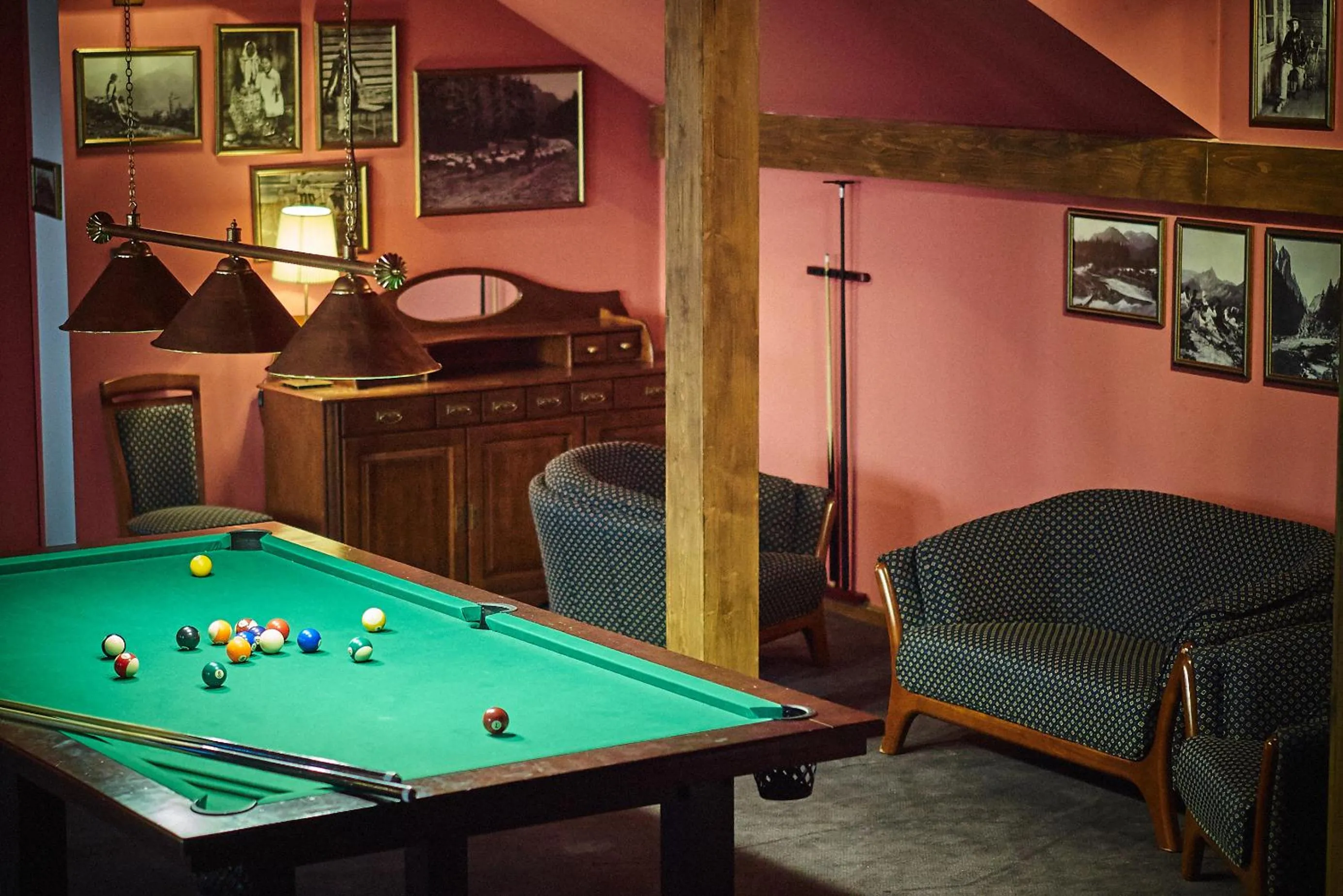 Billiard in Villa Vita Krupówki