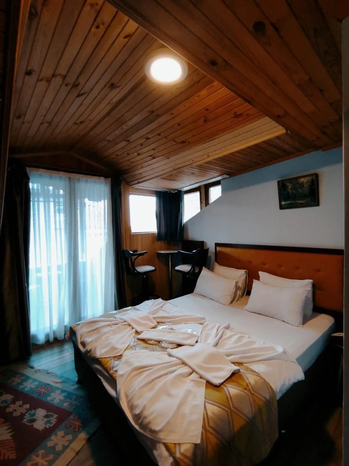 Bed in Hill River Hotel