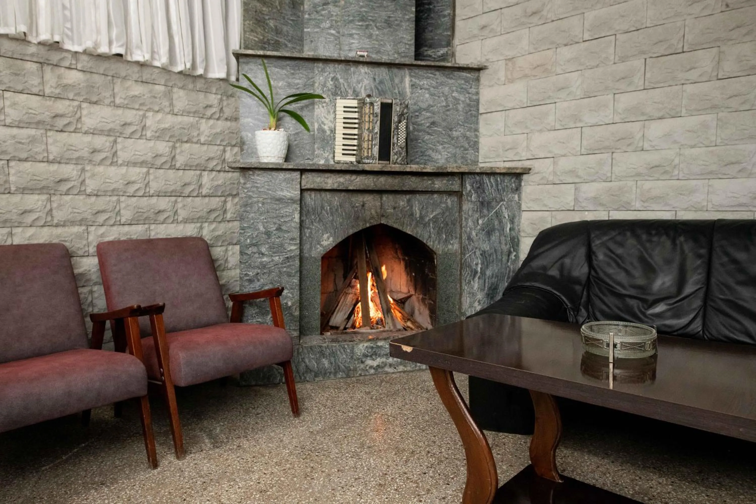 BBQ facilities in Anna's Guest House