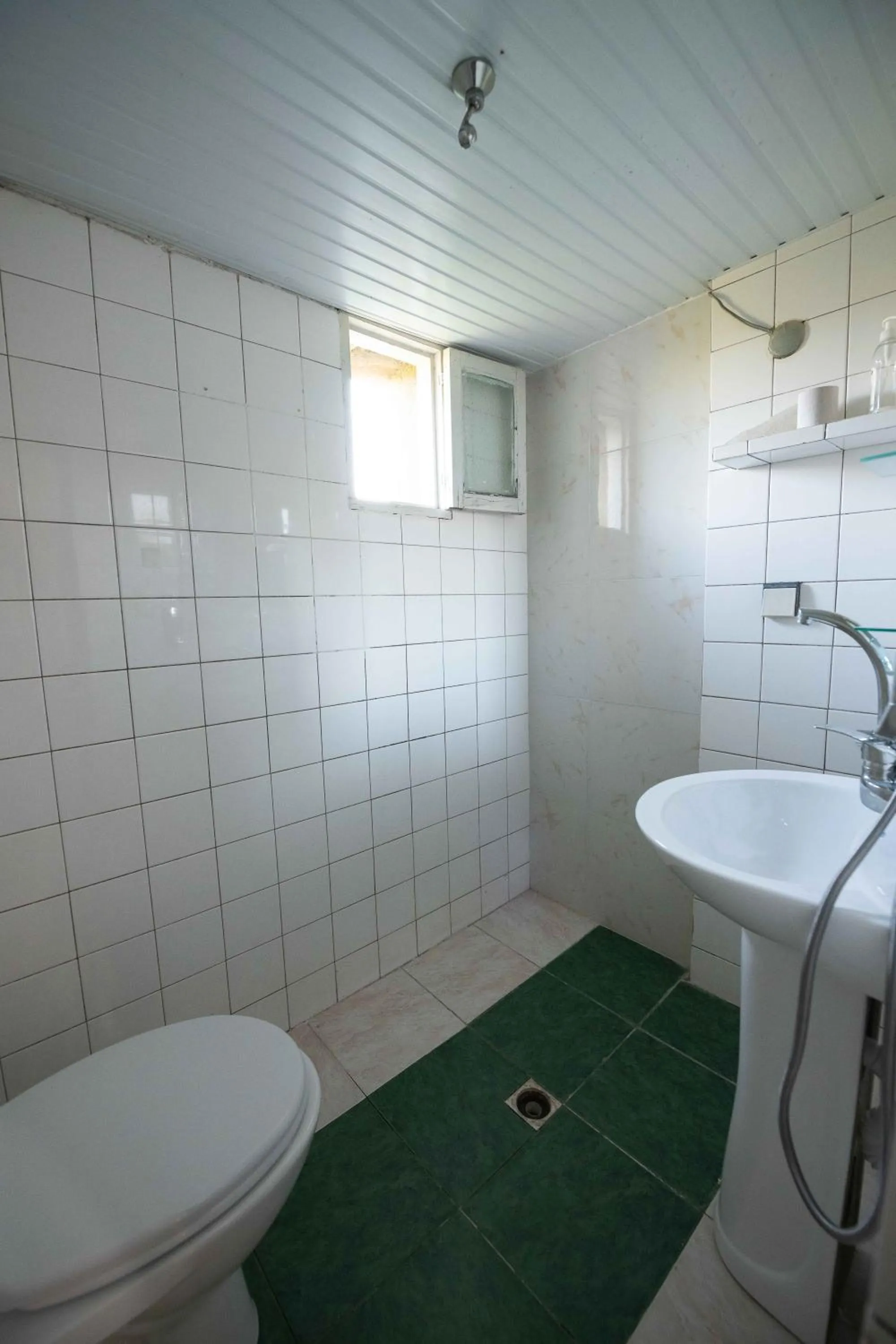 Shower in Anna's Guest House