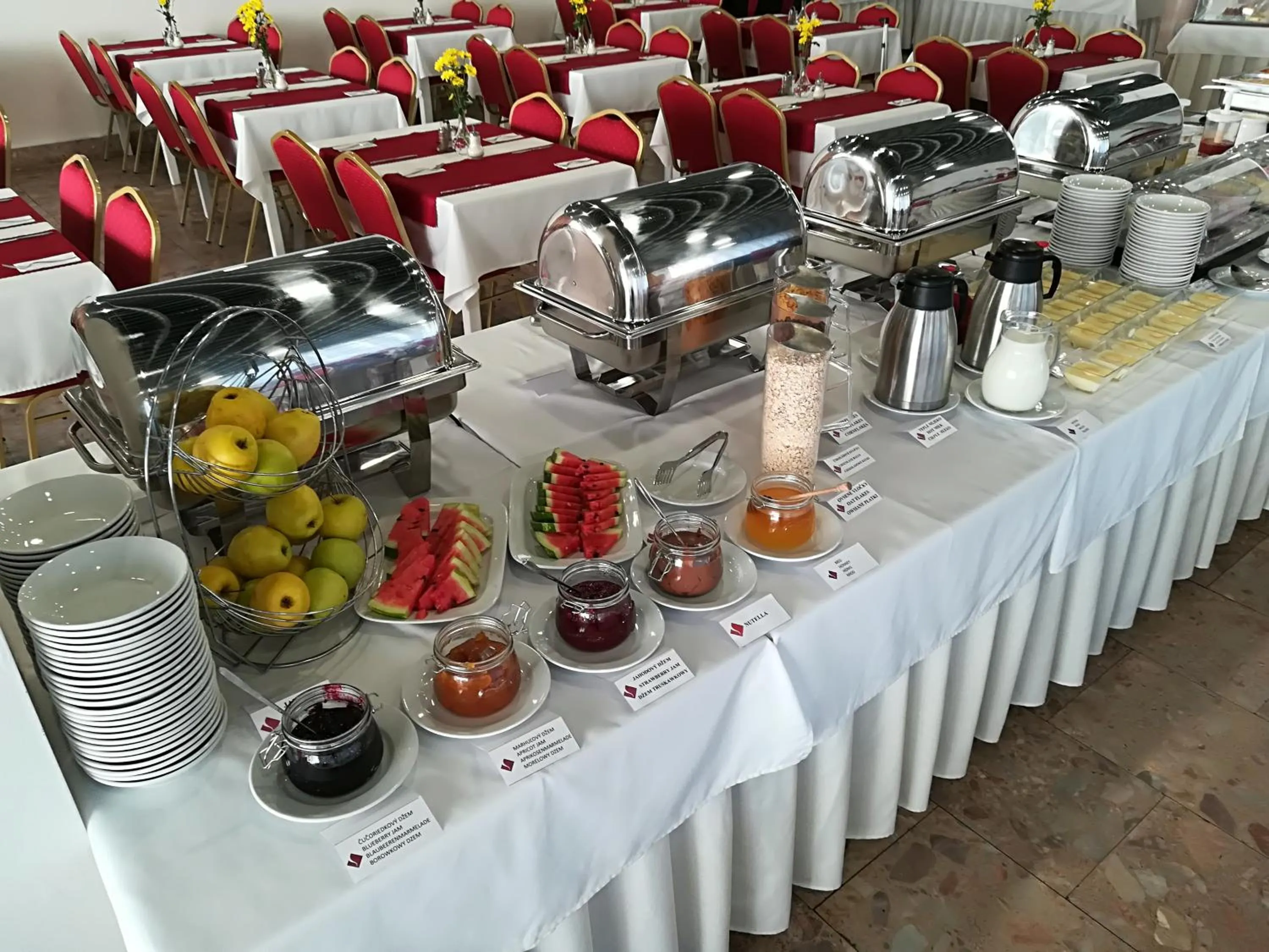 Food in Hotel SATEL