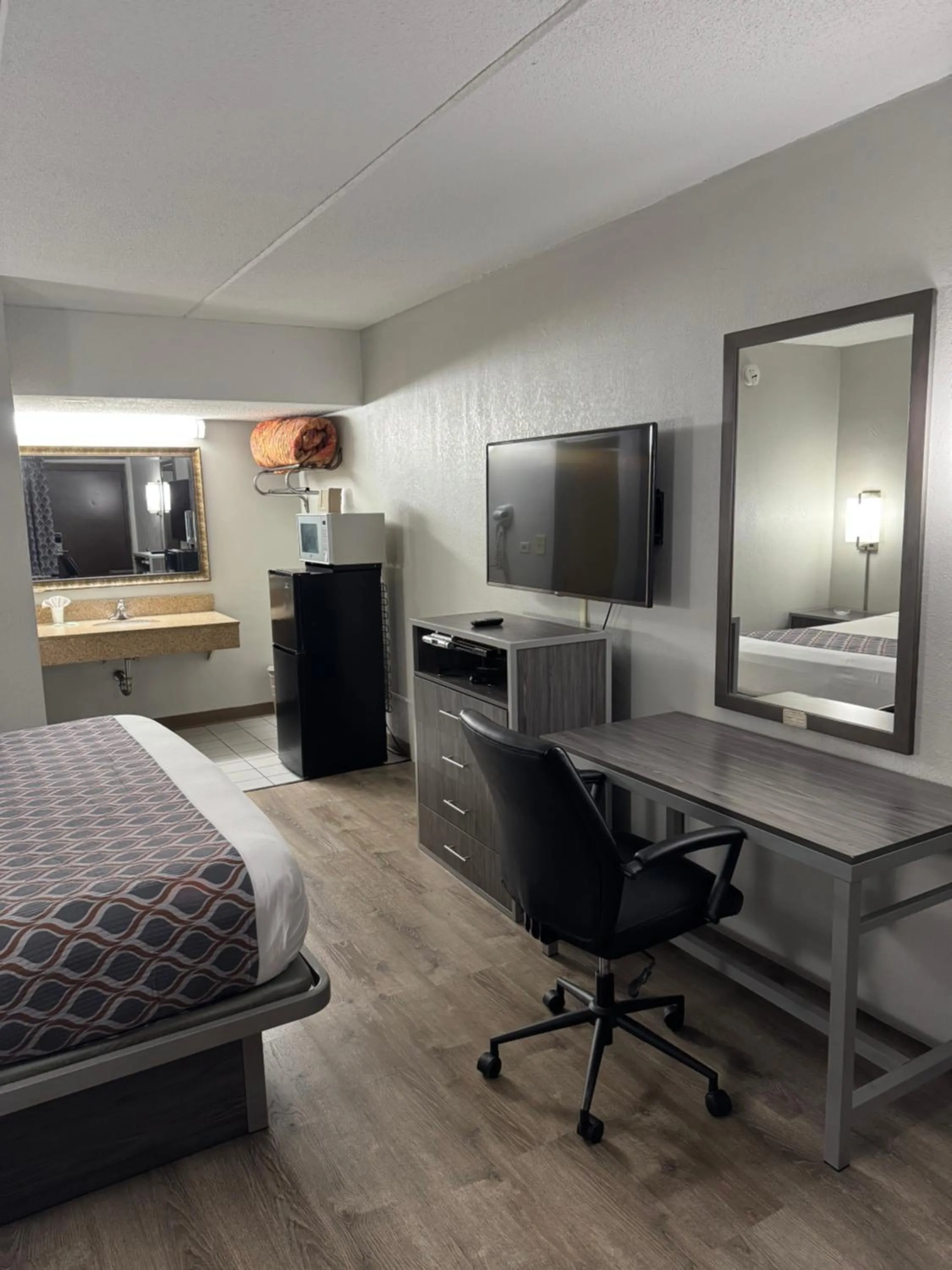 TV and multimedia, Bed in Blue Star Motel