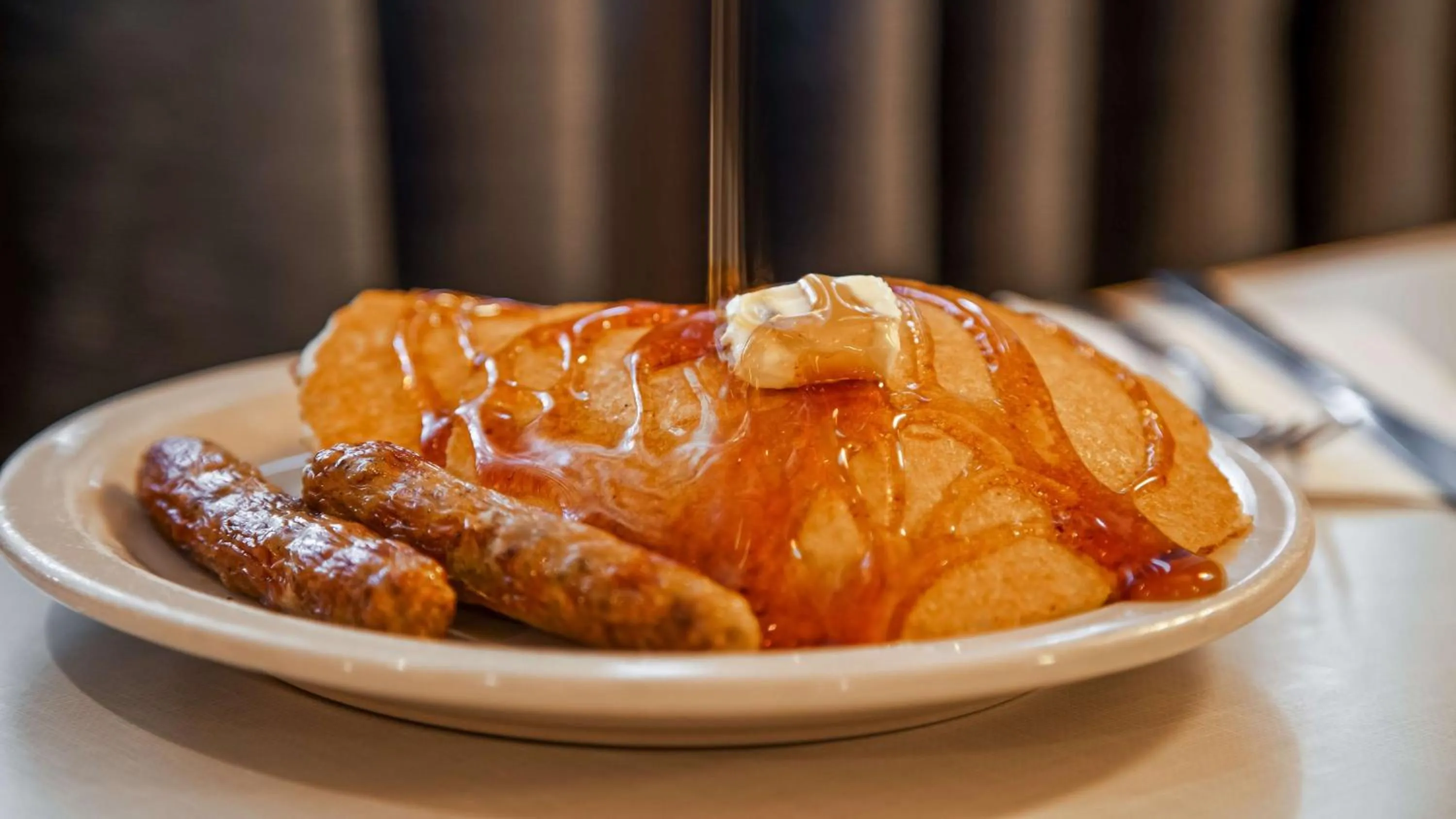 Restaurant/places to eat in Best Western West Towne Suites