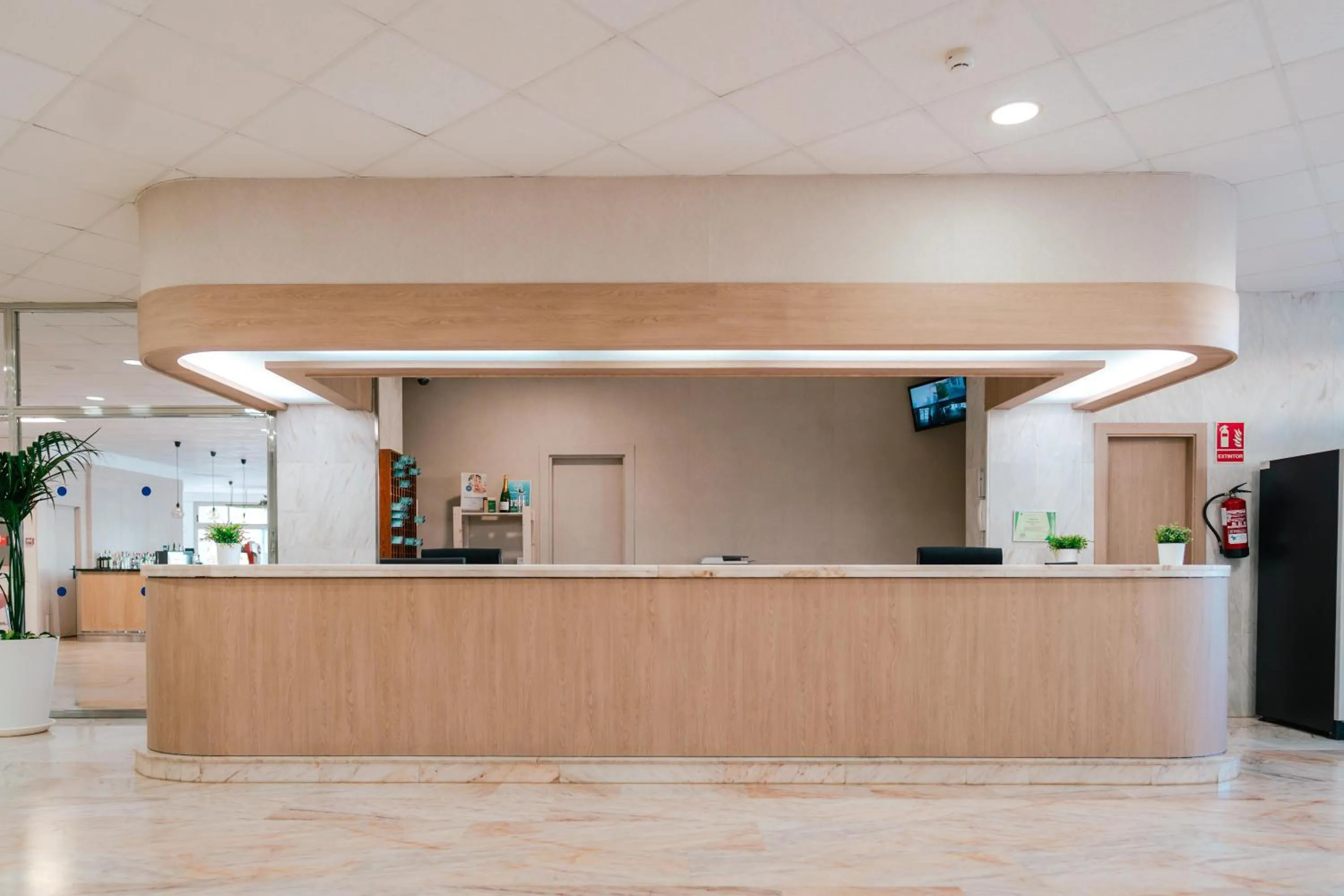 Lobby or reception in Port Europa