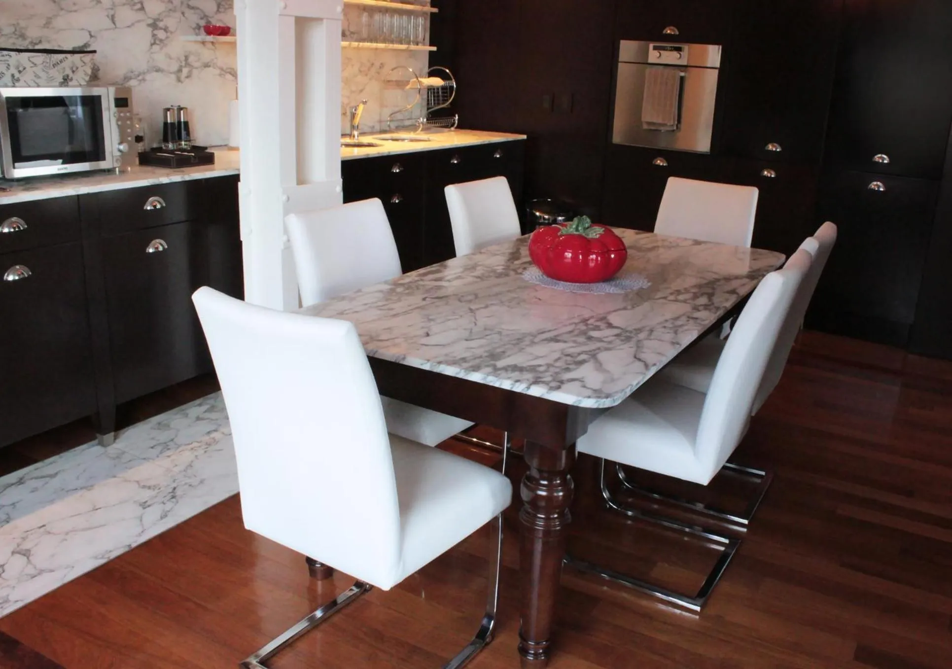 Dining area in Residence Master Suite en Porteño Building