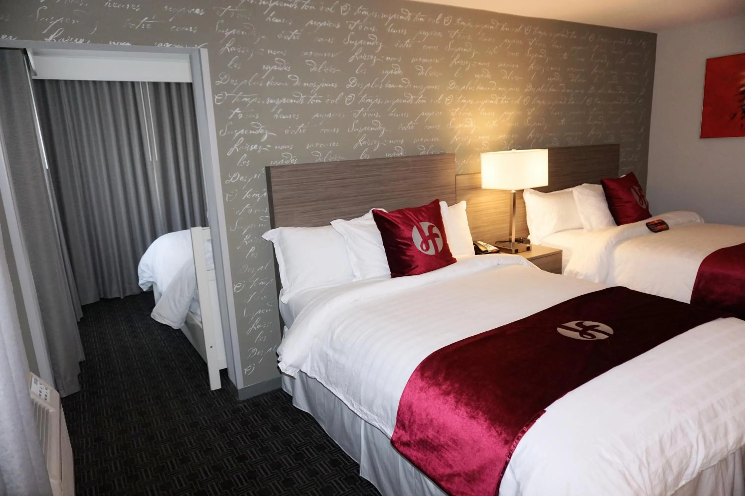 Bed in Hartford Hotel Best Western Signature Collection