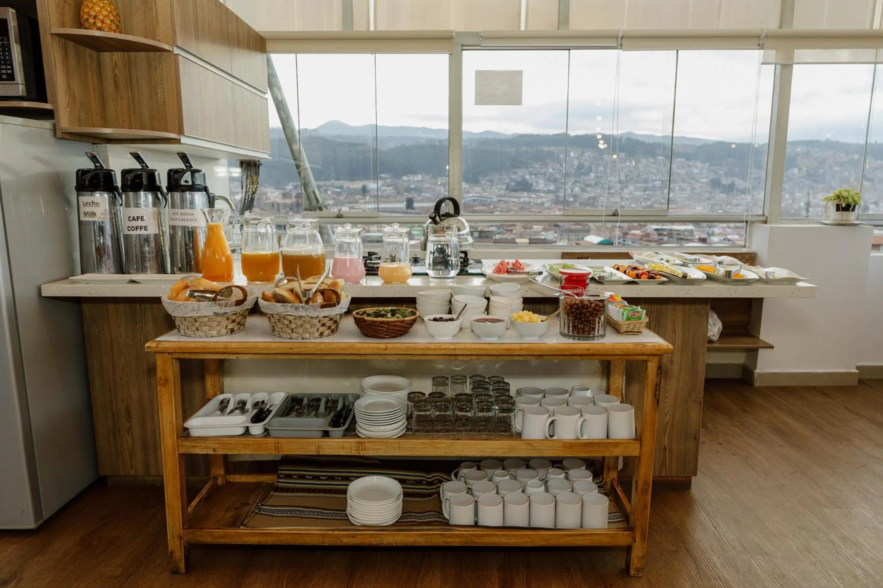 Breakfast in Cozy Room Cusco