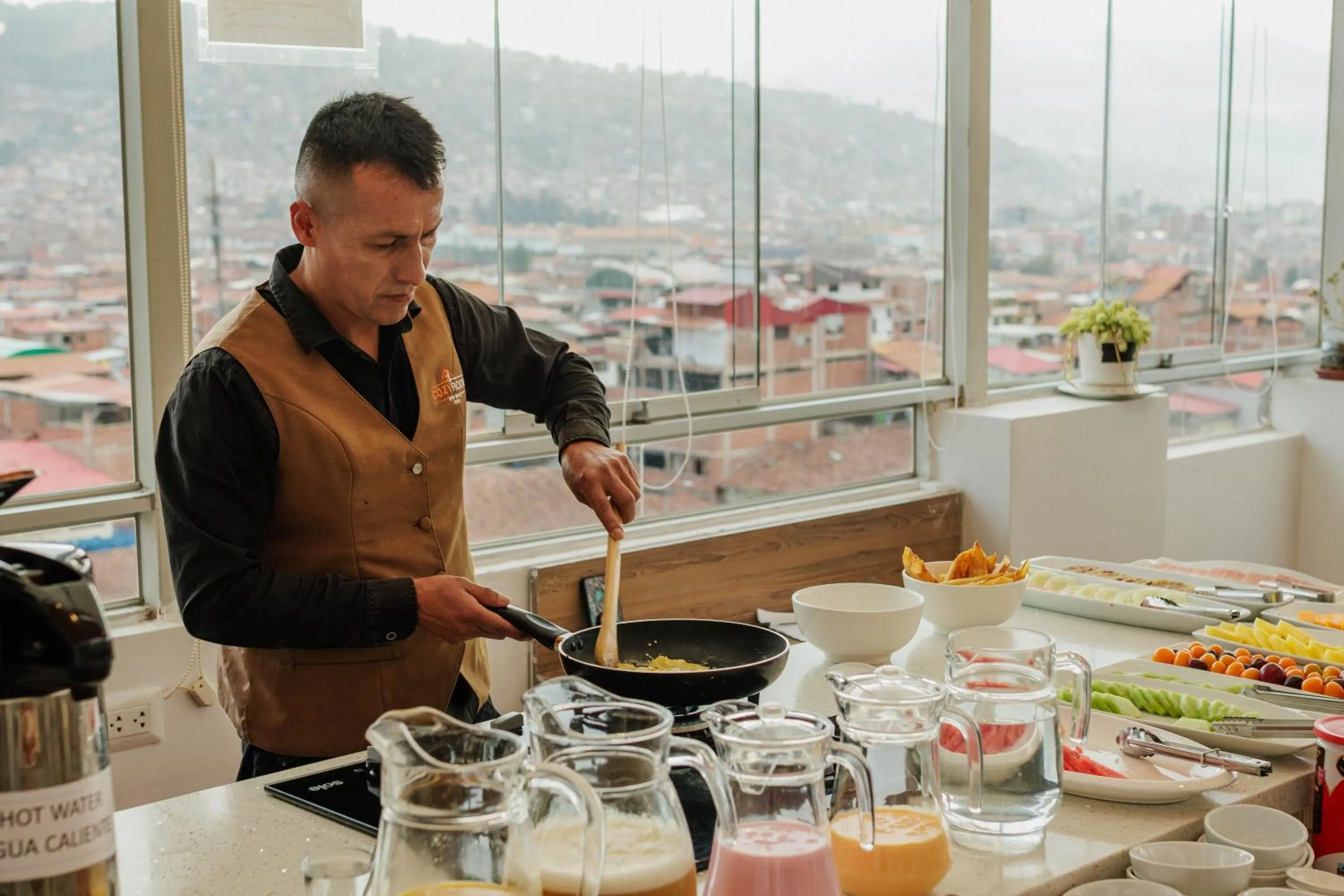 Breakfast in Cozy Room Cusco