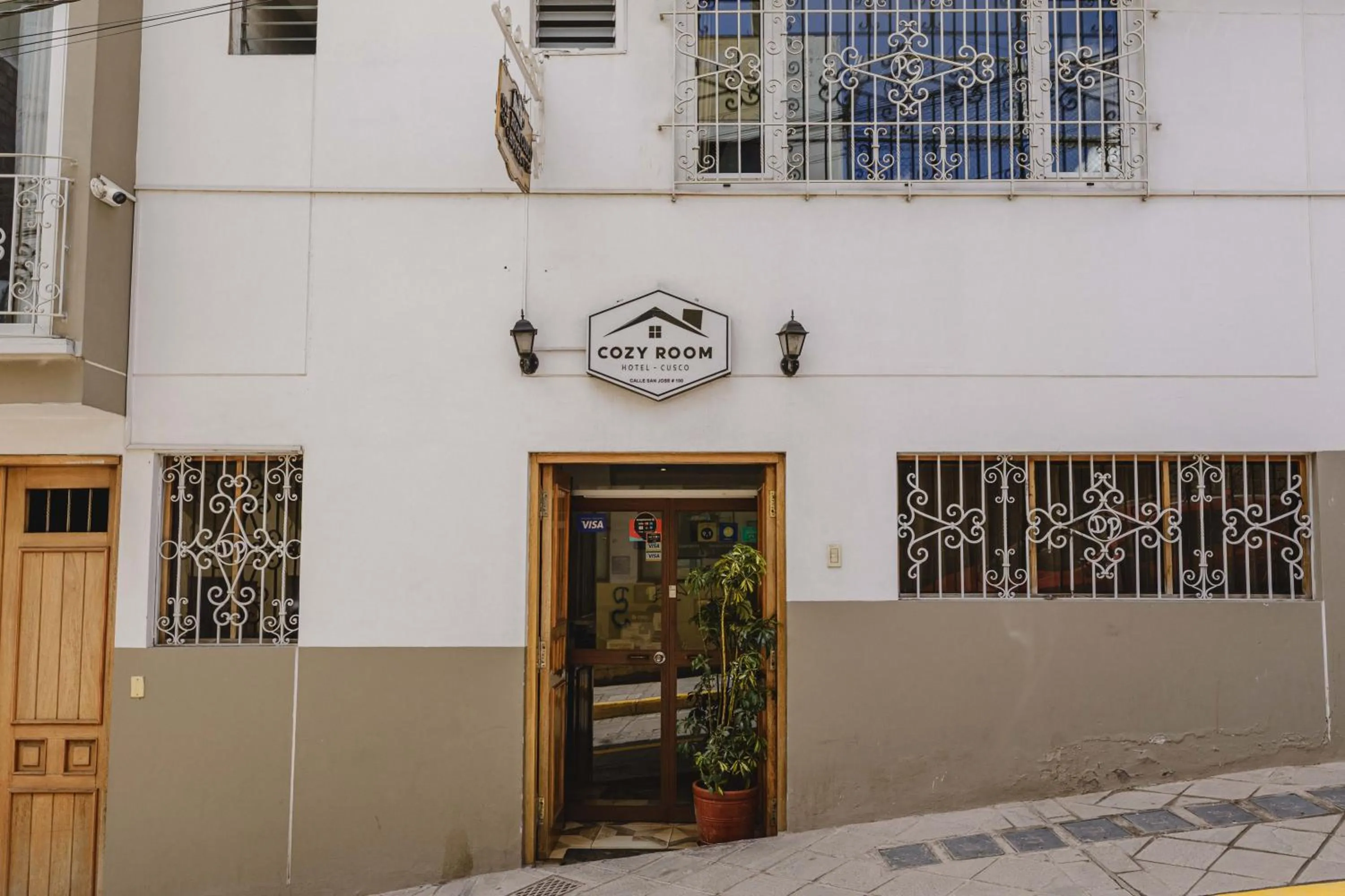 Facade/entrance in Cozy Room Cusco