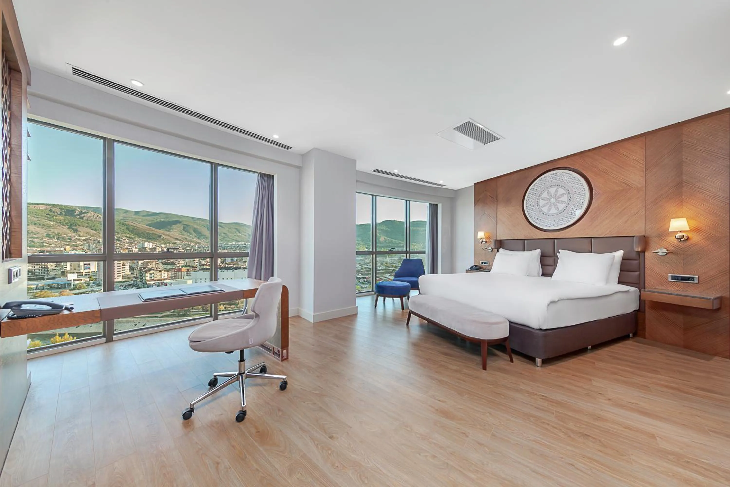 Mountain view, Bed in Dedeman Tokat