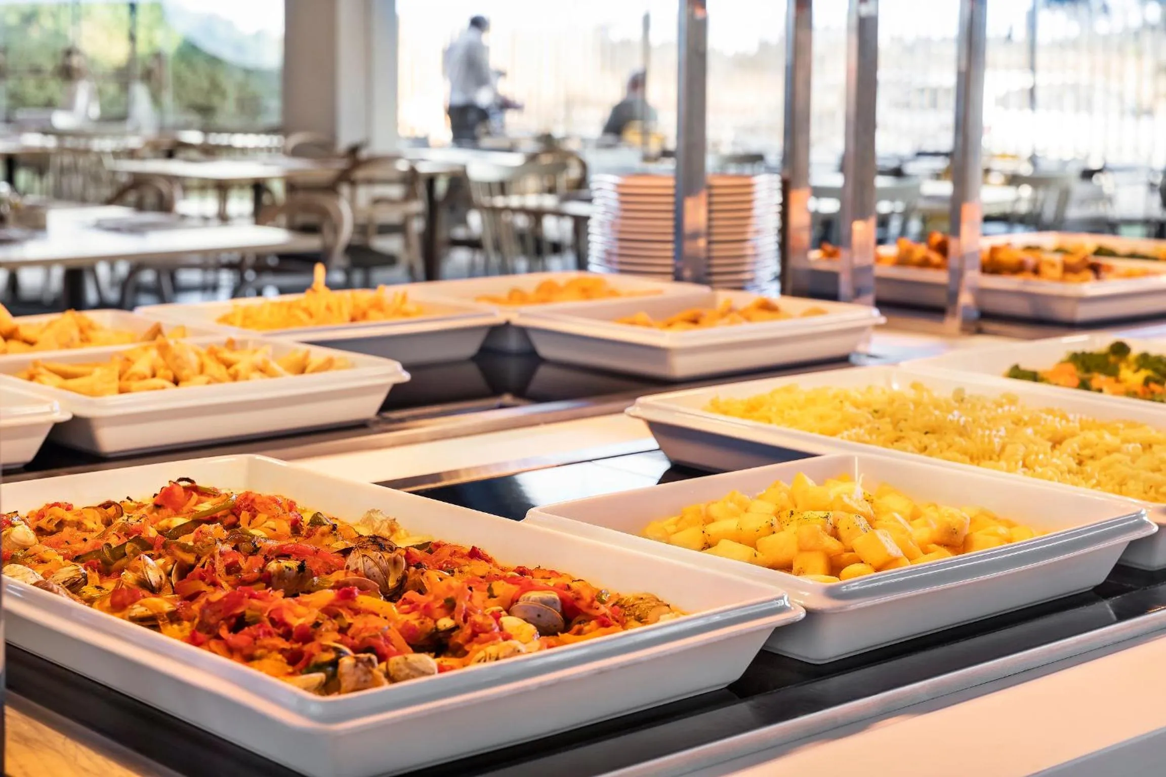 Restaurant/places to eat in Eden Villas & Apartments