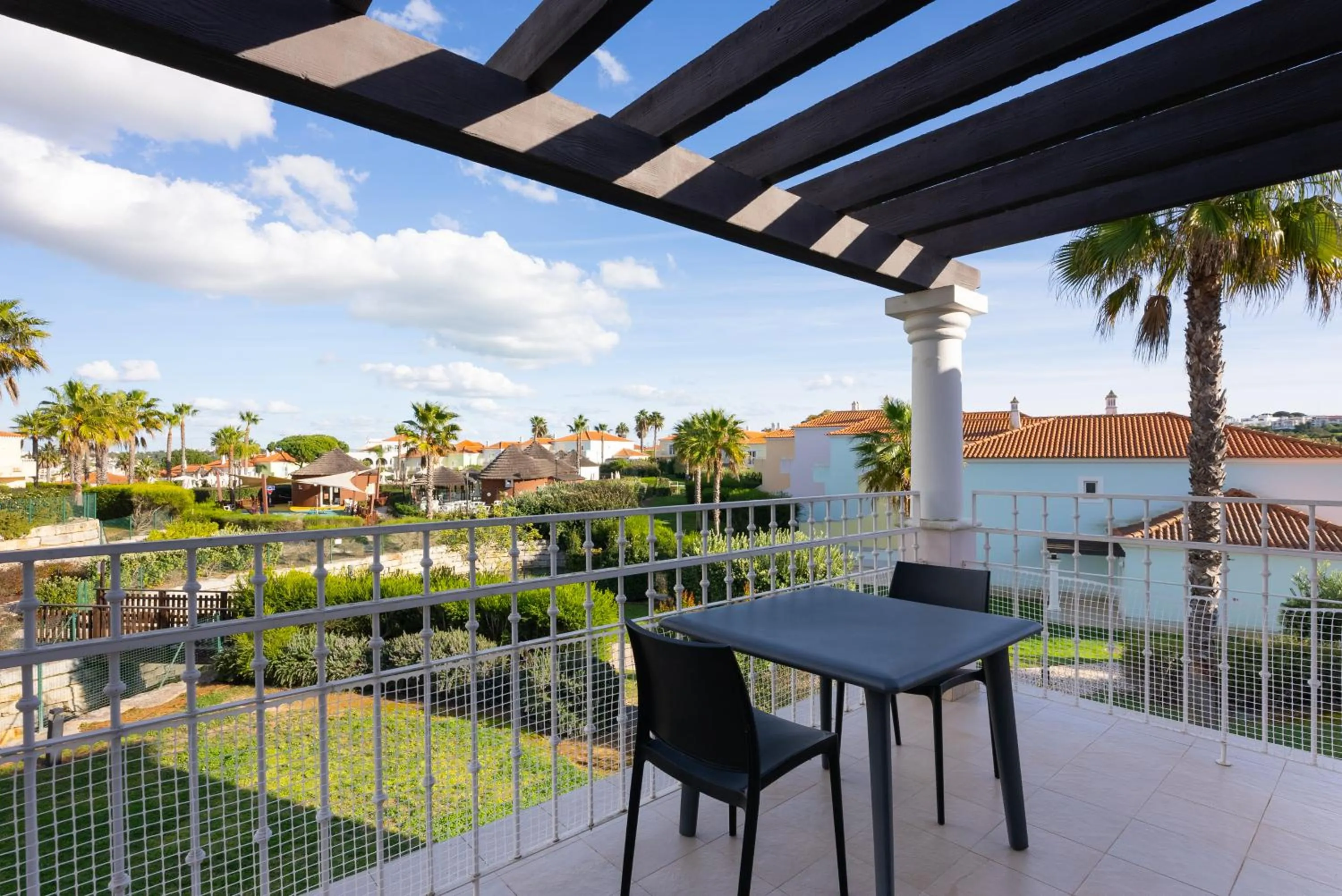 Eden Villas & Apartments