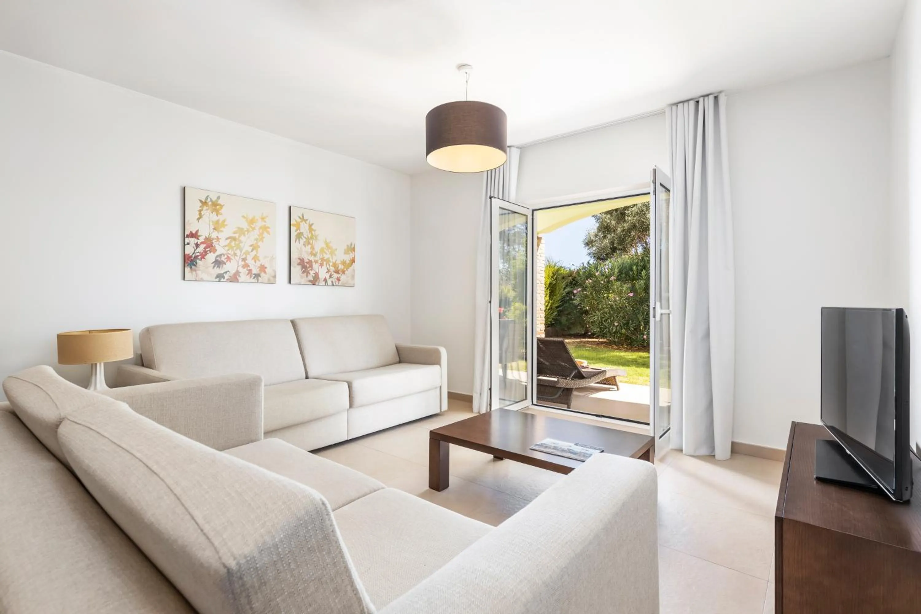 Eden Villas & Apartments