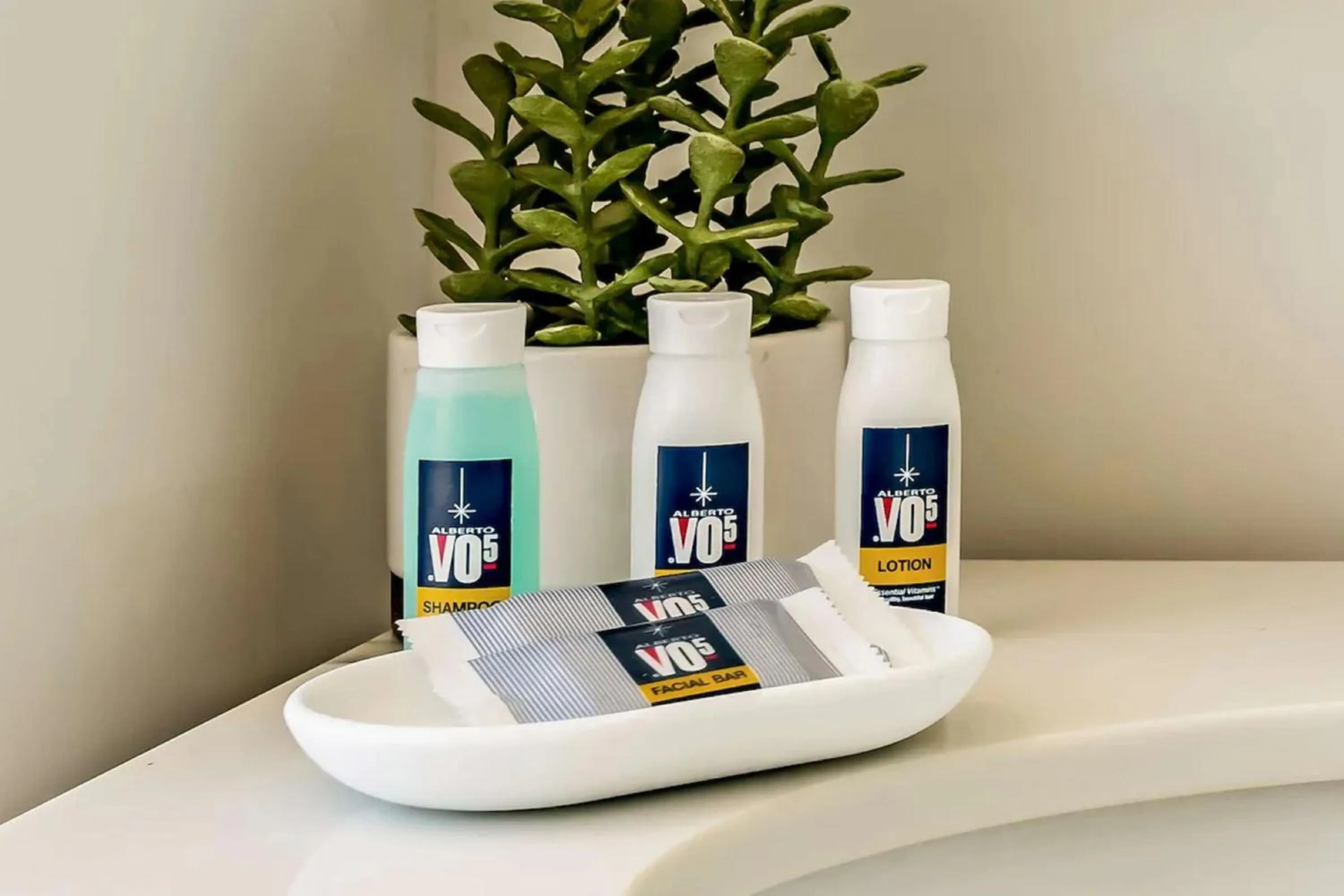 Bathroom in Signature Inn Houston Galleria