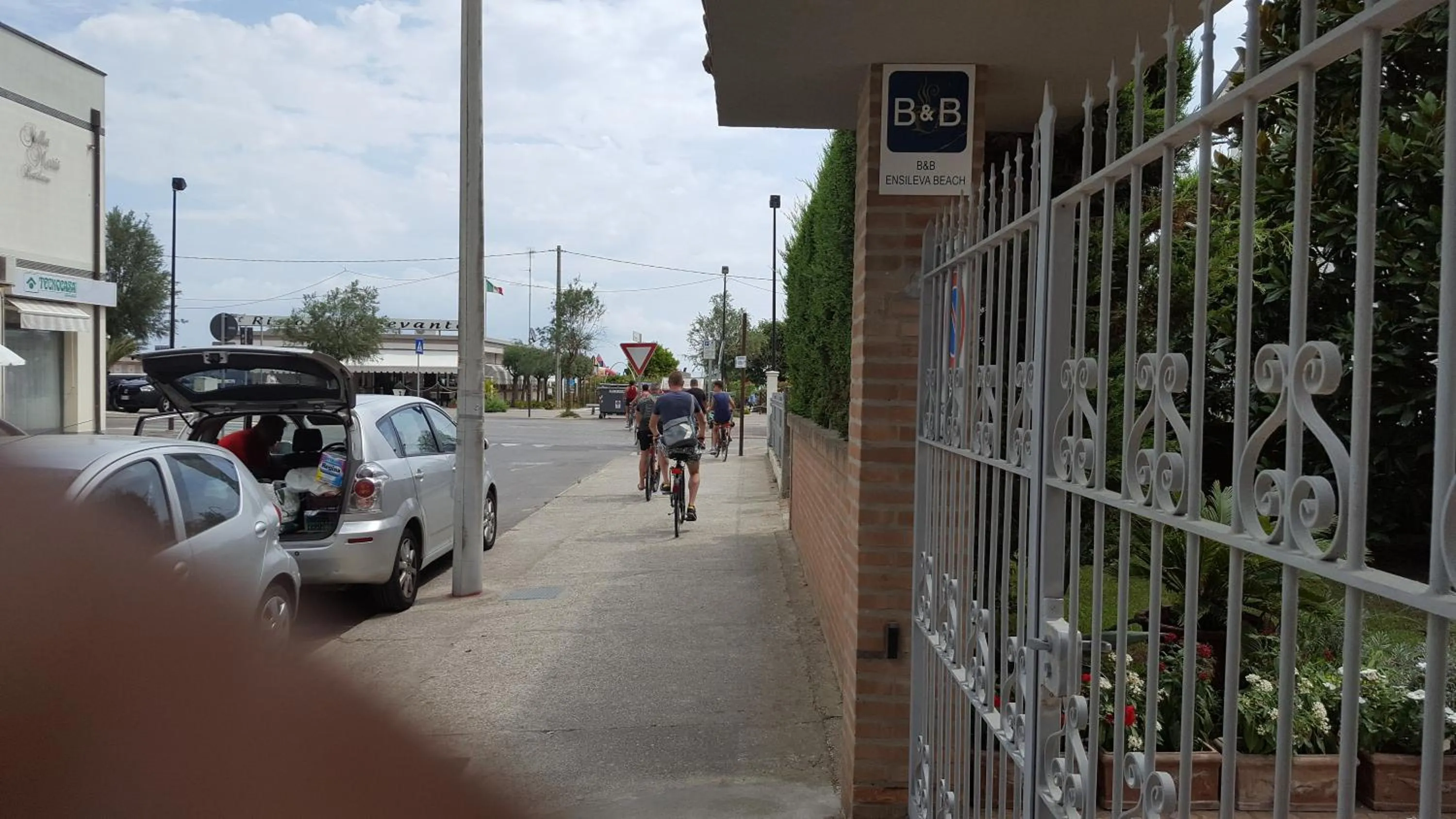 Facade/entrance in B&B ENSILEVA BEACH