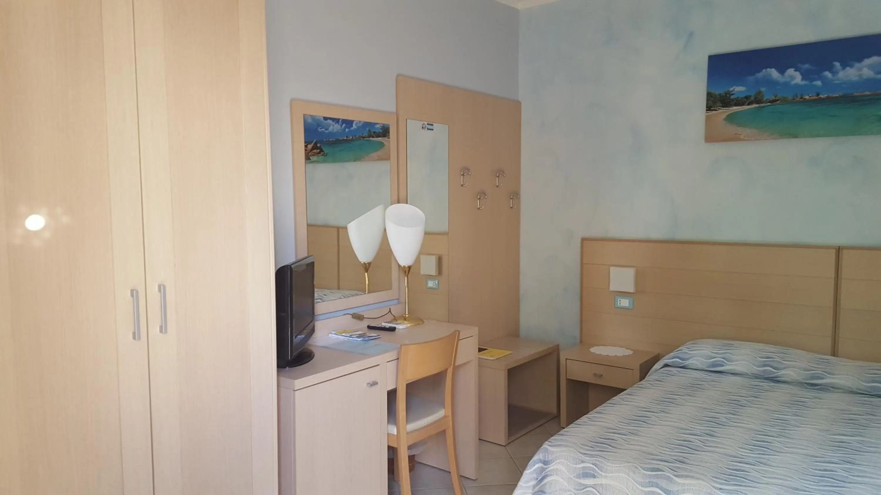 Bedroom, Bed in B&B ENSILEVA BEACH